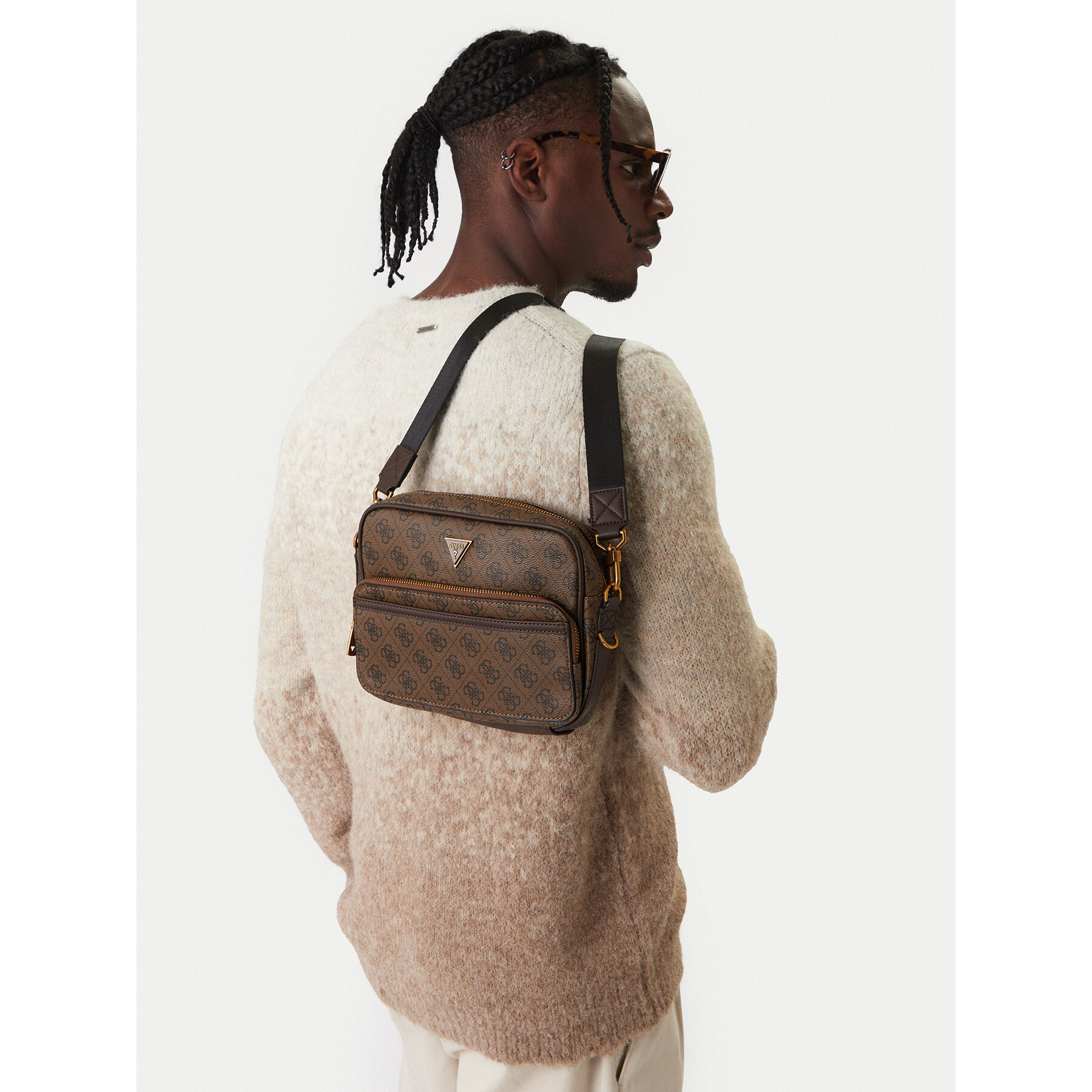 Мъжка чантичка Guess HMMILO P5422 Кафяв