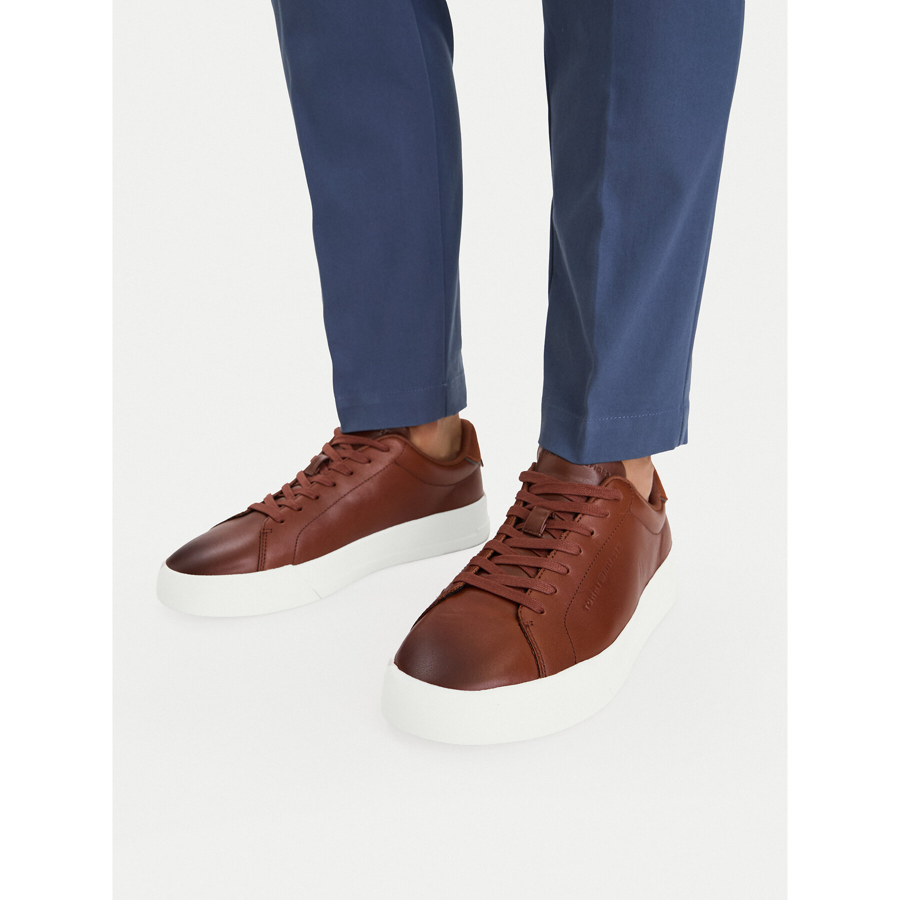 Sneakers Tommy Hilfiger Th Court Core Cognac FM0FM05729 Maro