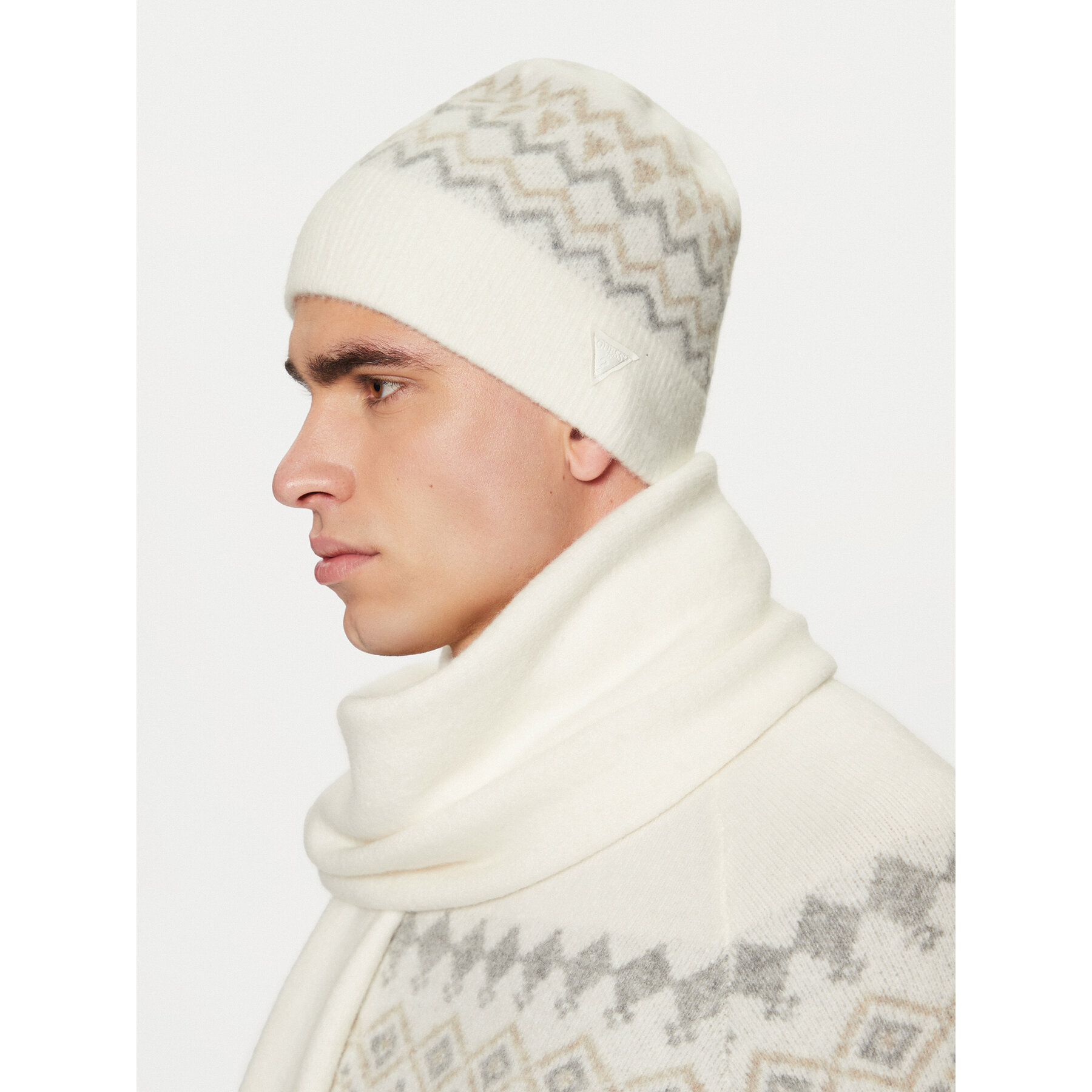 Căciulă Guess M4PZ60 Z3LQ0 Écru