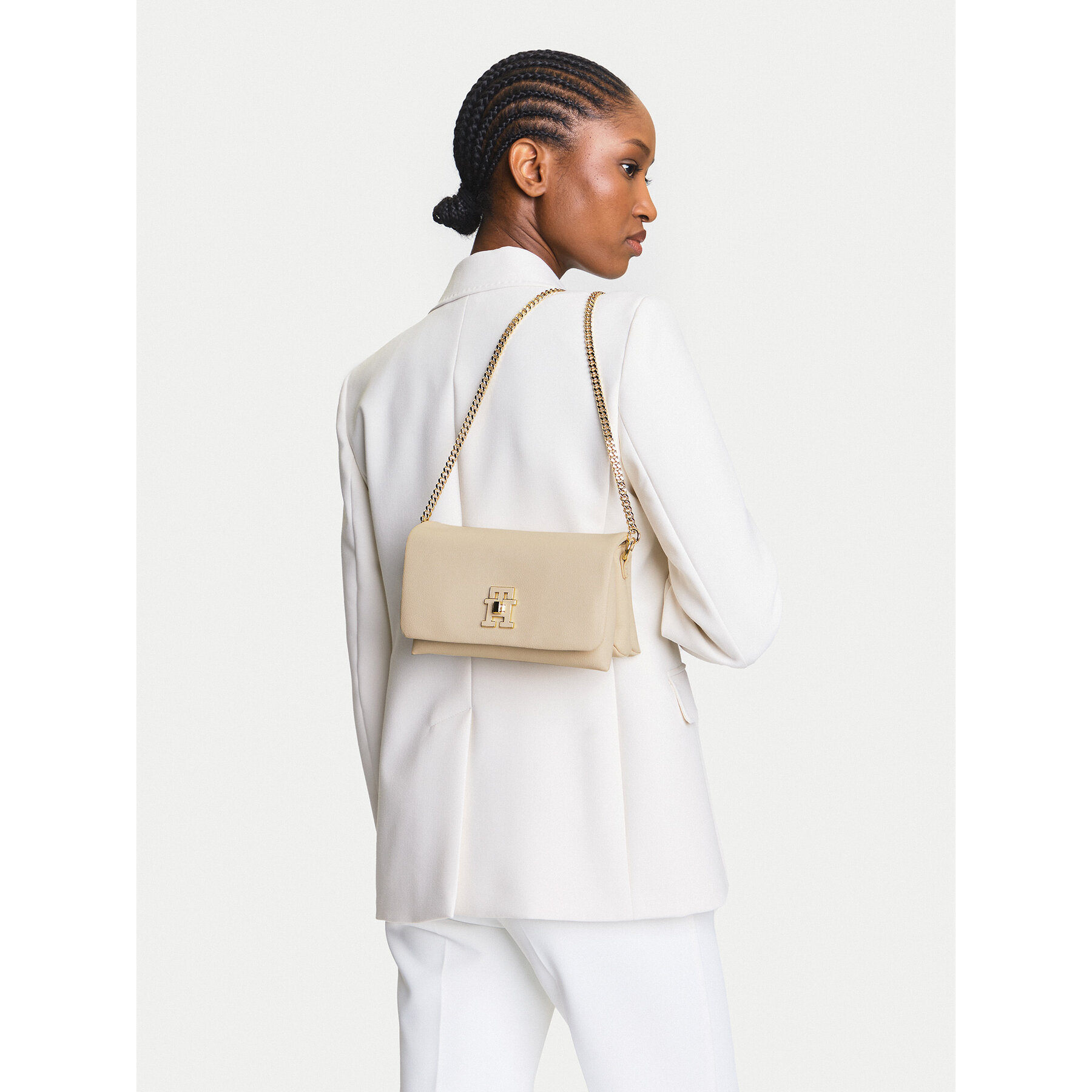 Дамска чанта Tommy Hilfiger AW0AW17462 Бежов