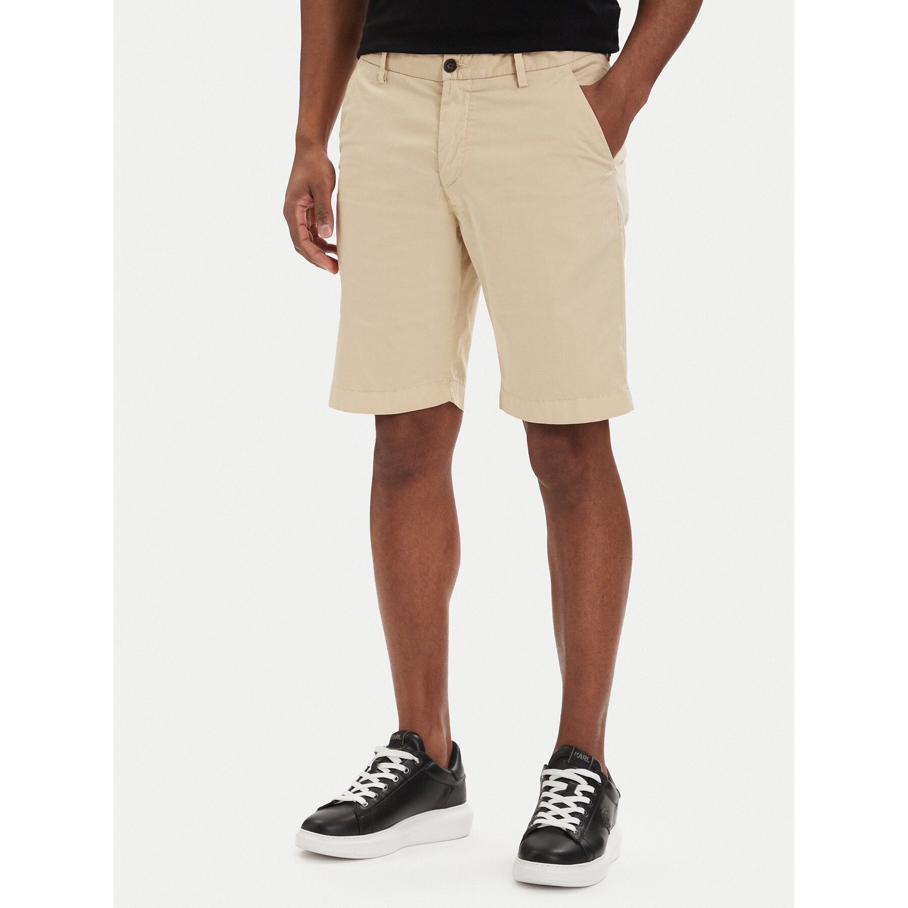 KARL LAGERFELD Stoffshorts 265320 562802 Beige Regular Fit