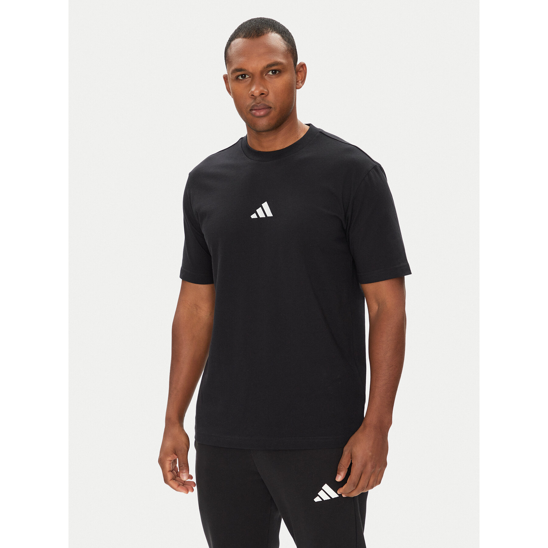 adidas T-Shirt Essentials Small Logo JE9024 Nero Regular Fit