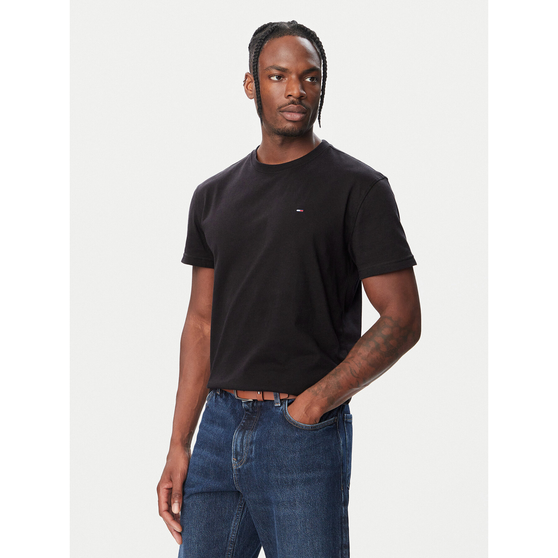 Tommy Jeans T-shirt Tjm Reg Sflag Ss Tee Ext DM0DM22504 Crna Regular Fit