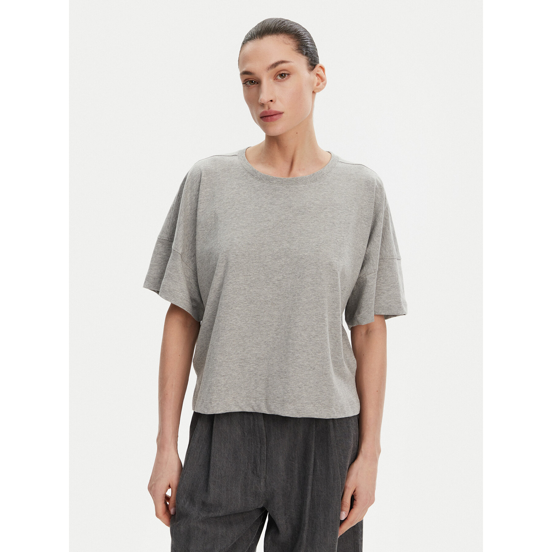 French Connection Majica 76BZA Siva Relaxed Fit