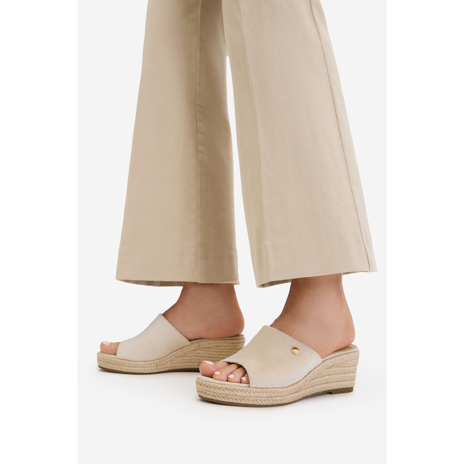 Beverly Hills Polo Club Παντόφλες Beverly Hills Polo Club EO-R26SS03470 Μπεζ