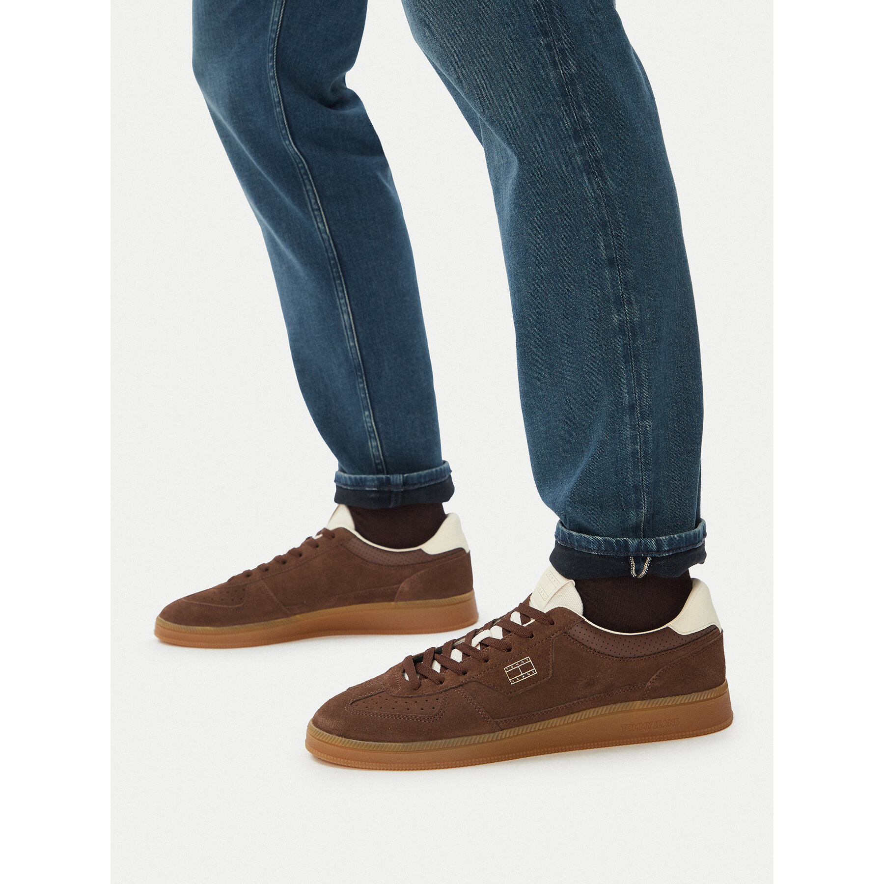 Сникърси Tommy Jeans The Greenwich Edge Suede EM0EM01732 Тъмнокафяв