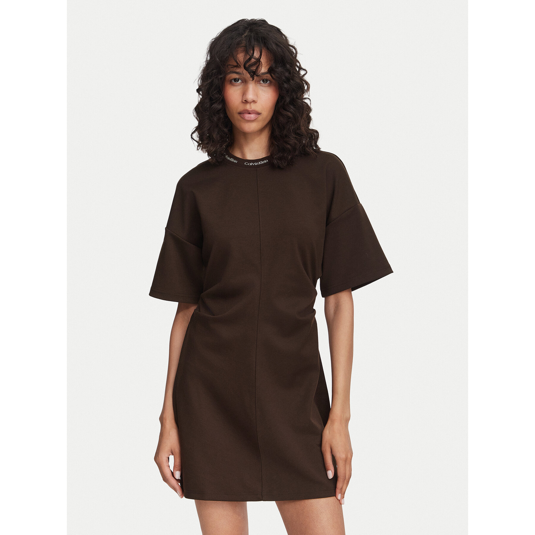 Calvin Klein Jeans Kleid für den Alltag LV047G251G Dunkelbraun Boxy Fit