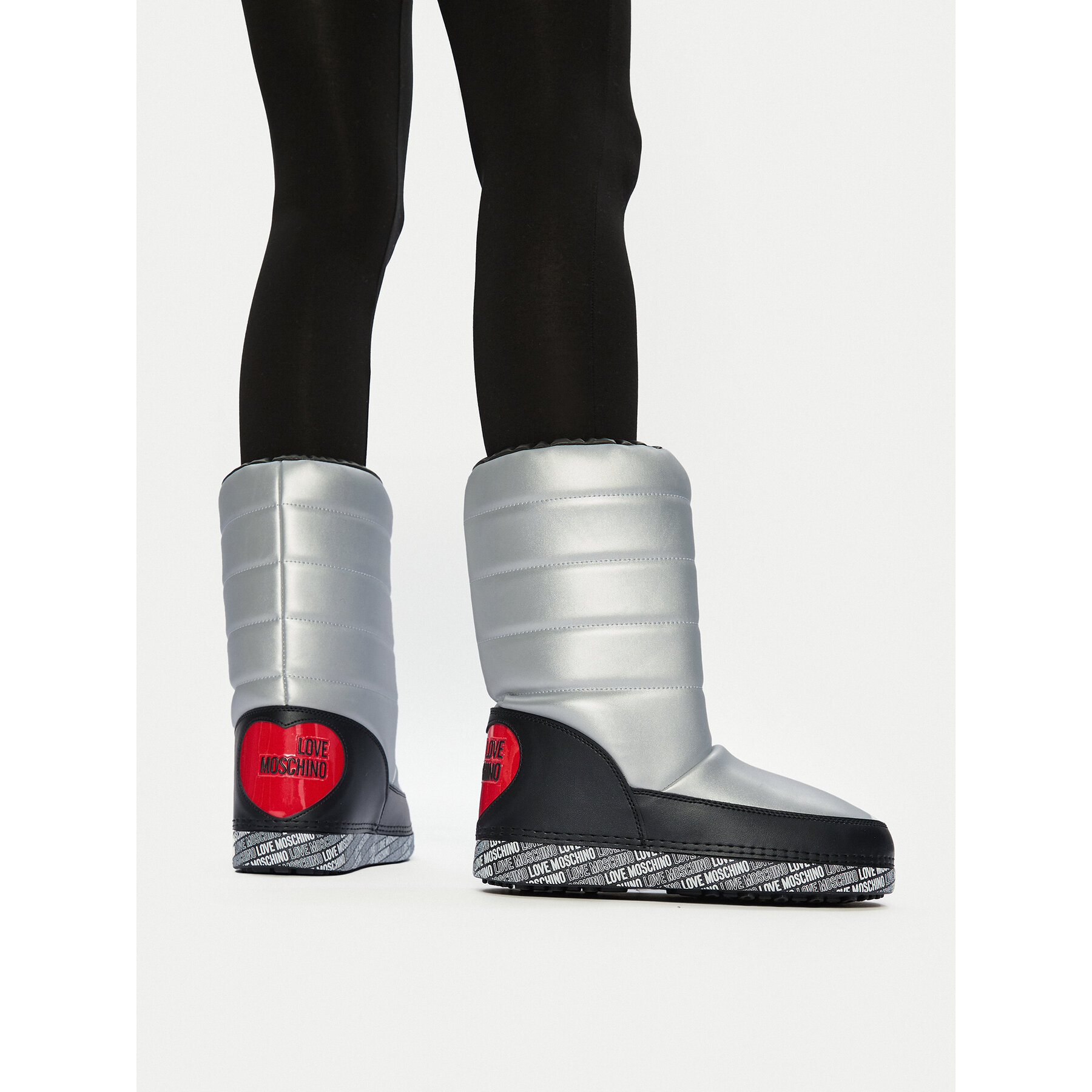 Snehule LOVE MOSCHINO JA24162G1HIT590B Strieborná