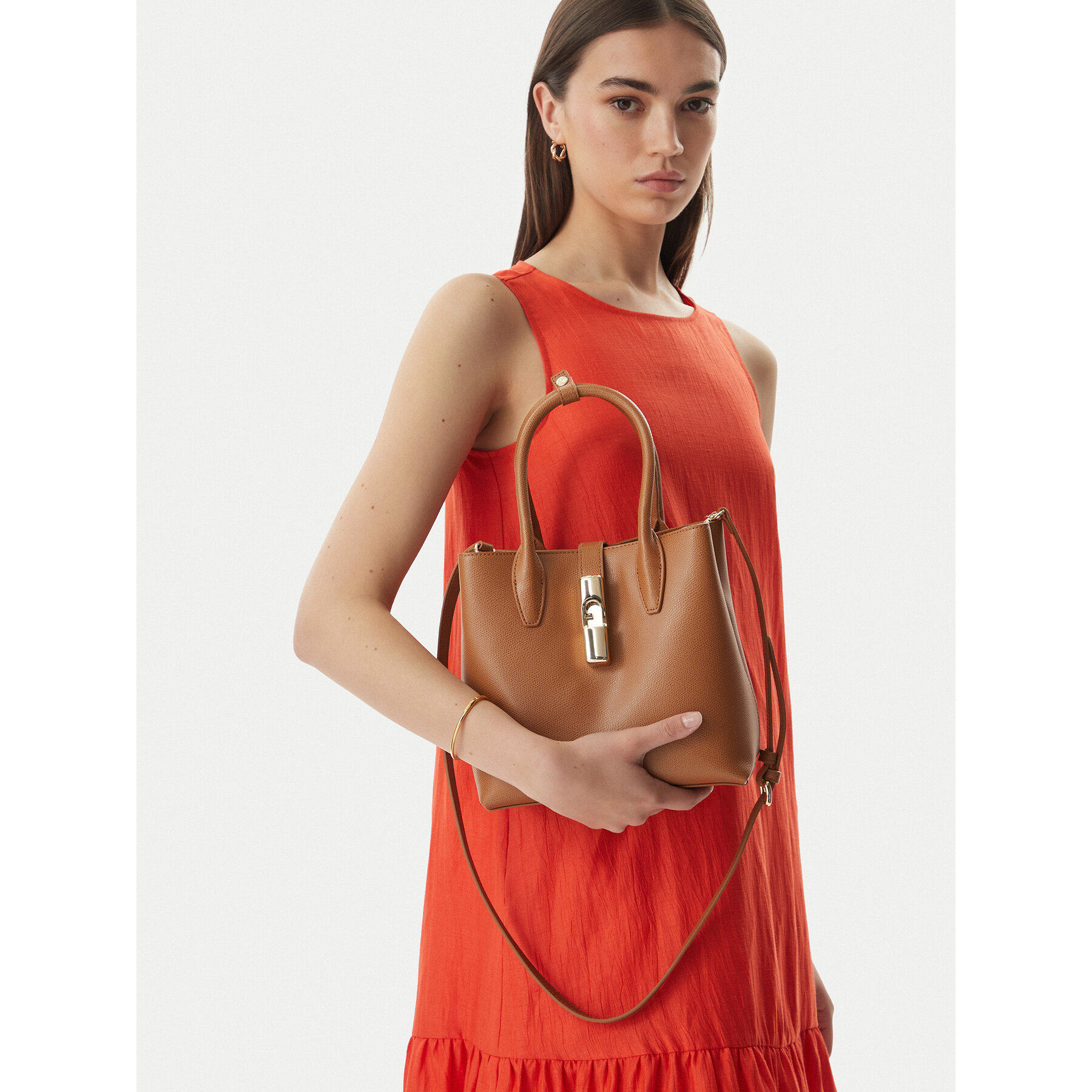 Ročna torba Furla Goccia S WB01949 ARE000 KH 4557S Rjava
