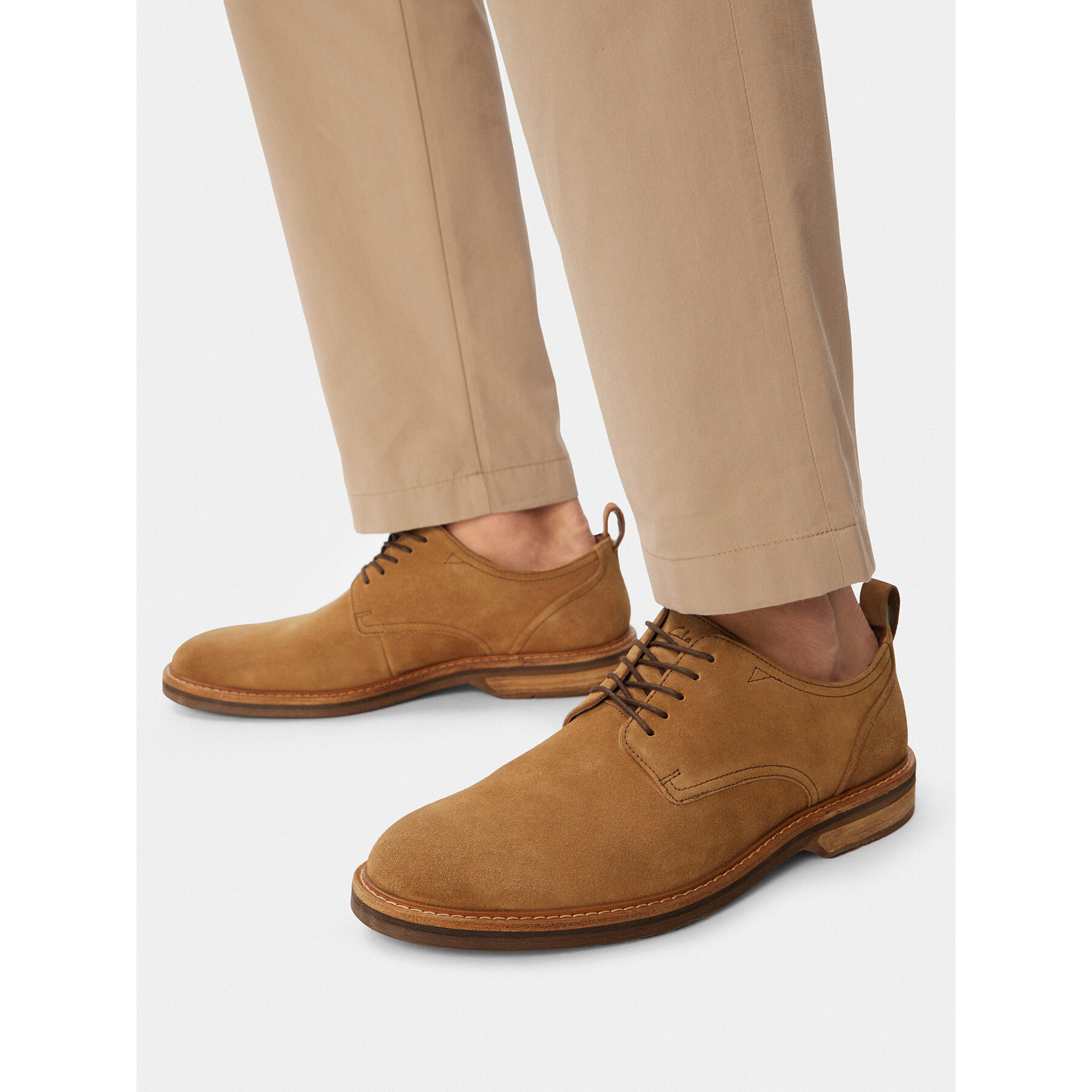 Nizki čevlji Clarks Aldwin Lace 26186448 Rjava