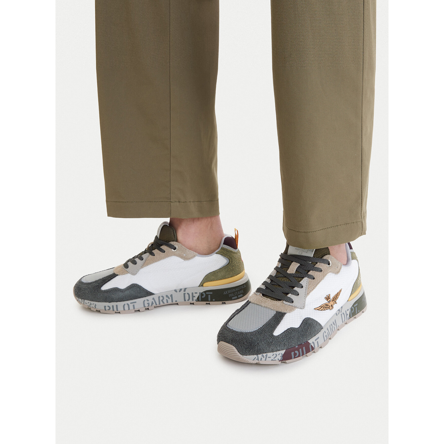 Sneakersy Aeronautica Militare 261SC0276UCT03546 Farebná