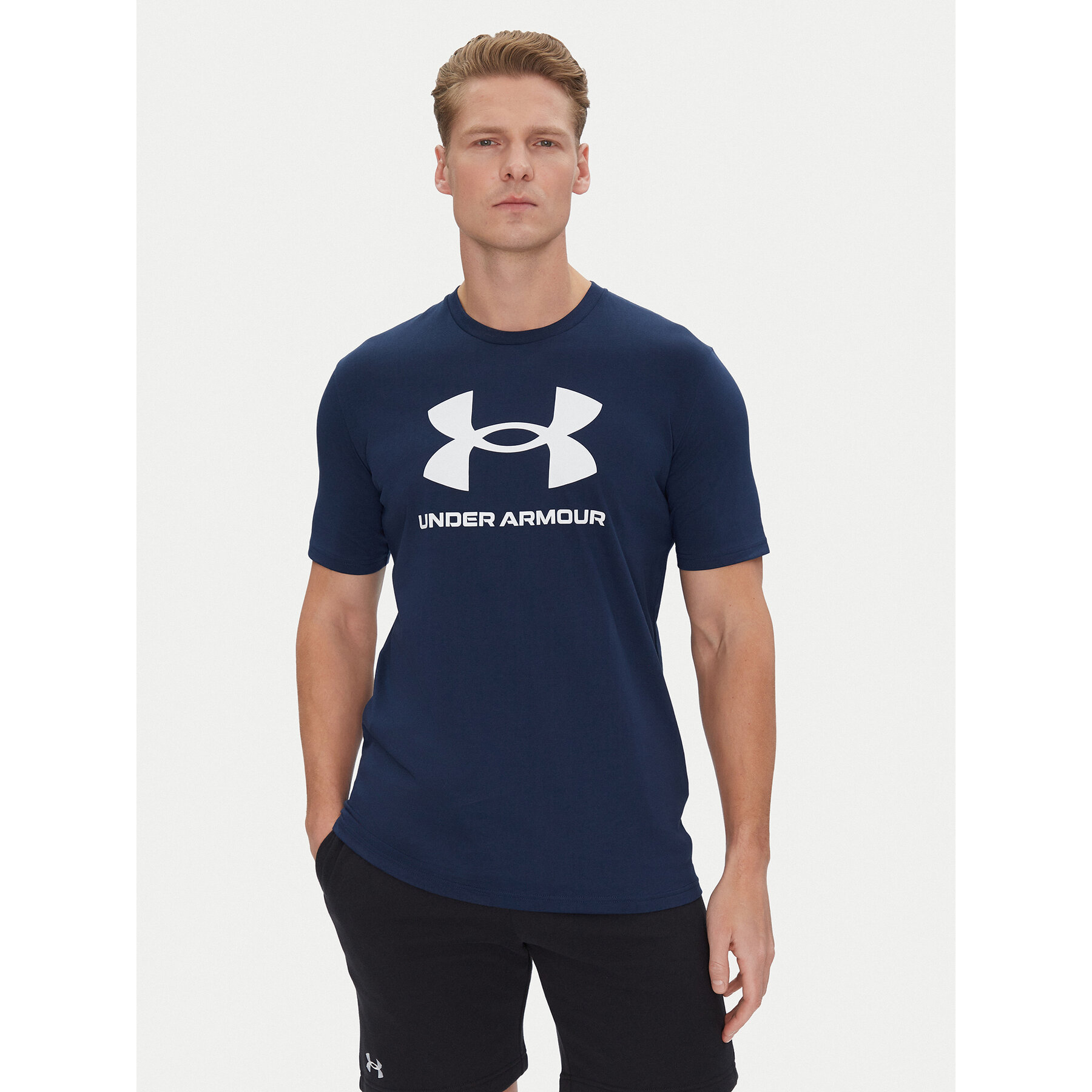 Under Armour T-shirt Ua Sportstyle Logo Update Ss 1382911 Tamnoplava Loose Fit