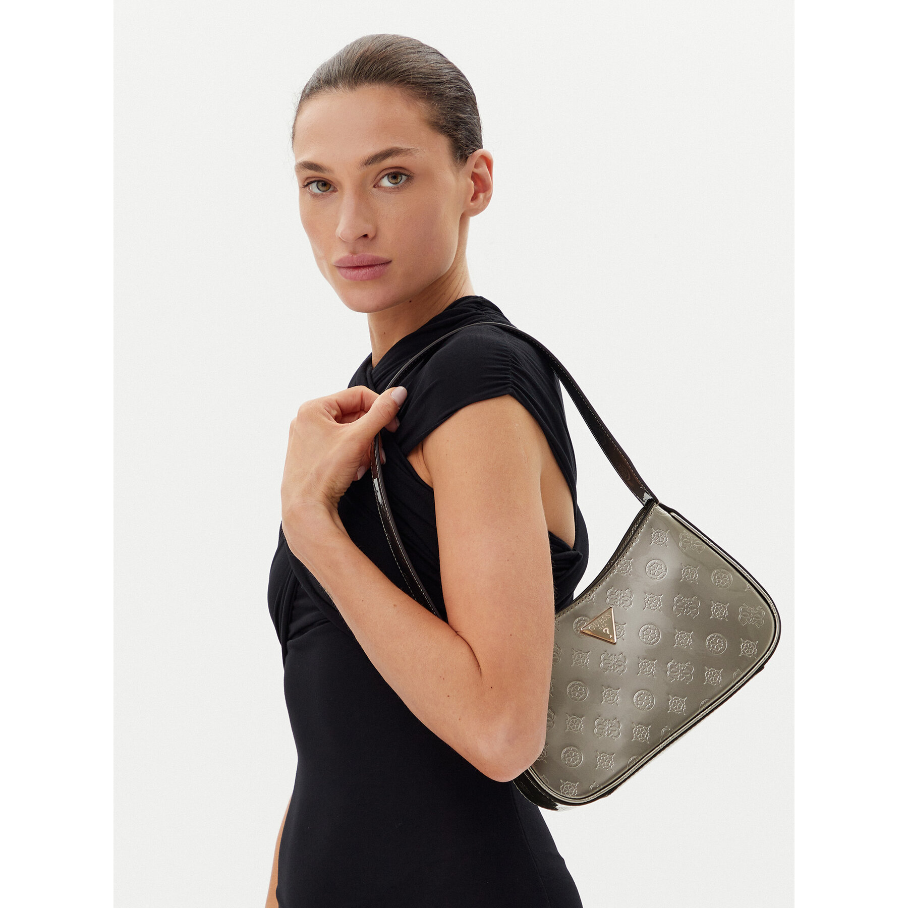 Дамска чанта Guess Arnela HWTV94 96170 Златист