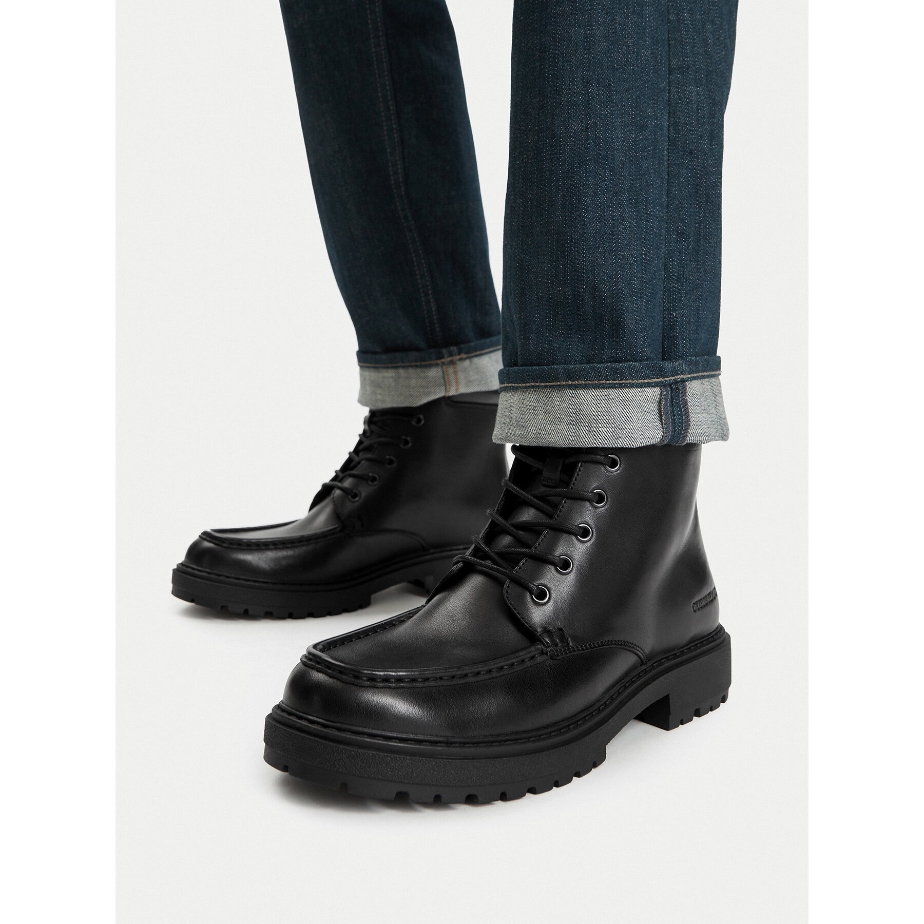 Puszābaki Guess Jeans EO-DAXTON-01 125AM Melns