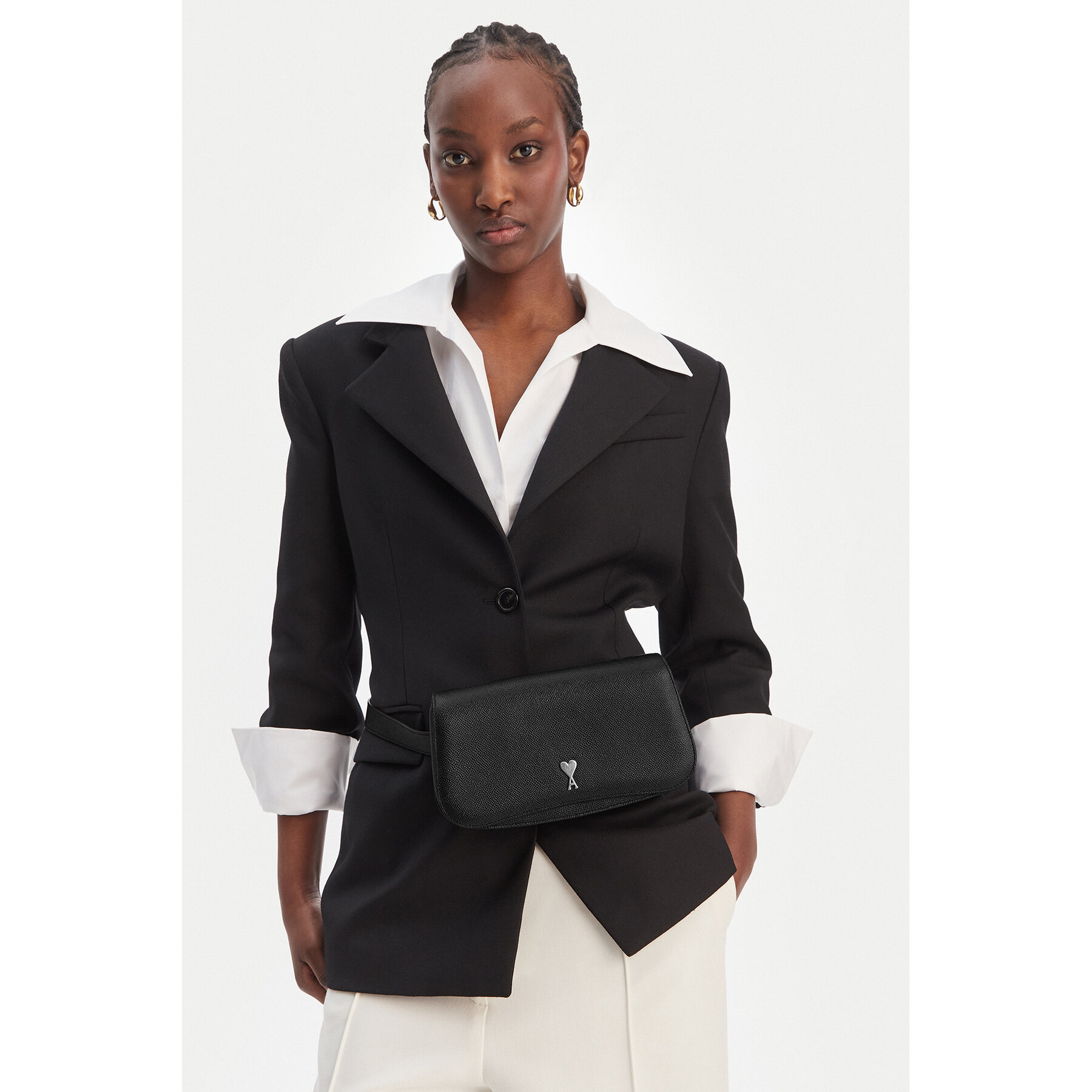 Borsetă AMI Paris ULL017.AL0036 Negru