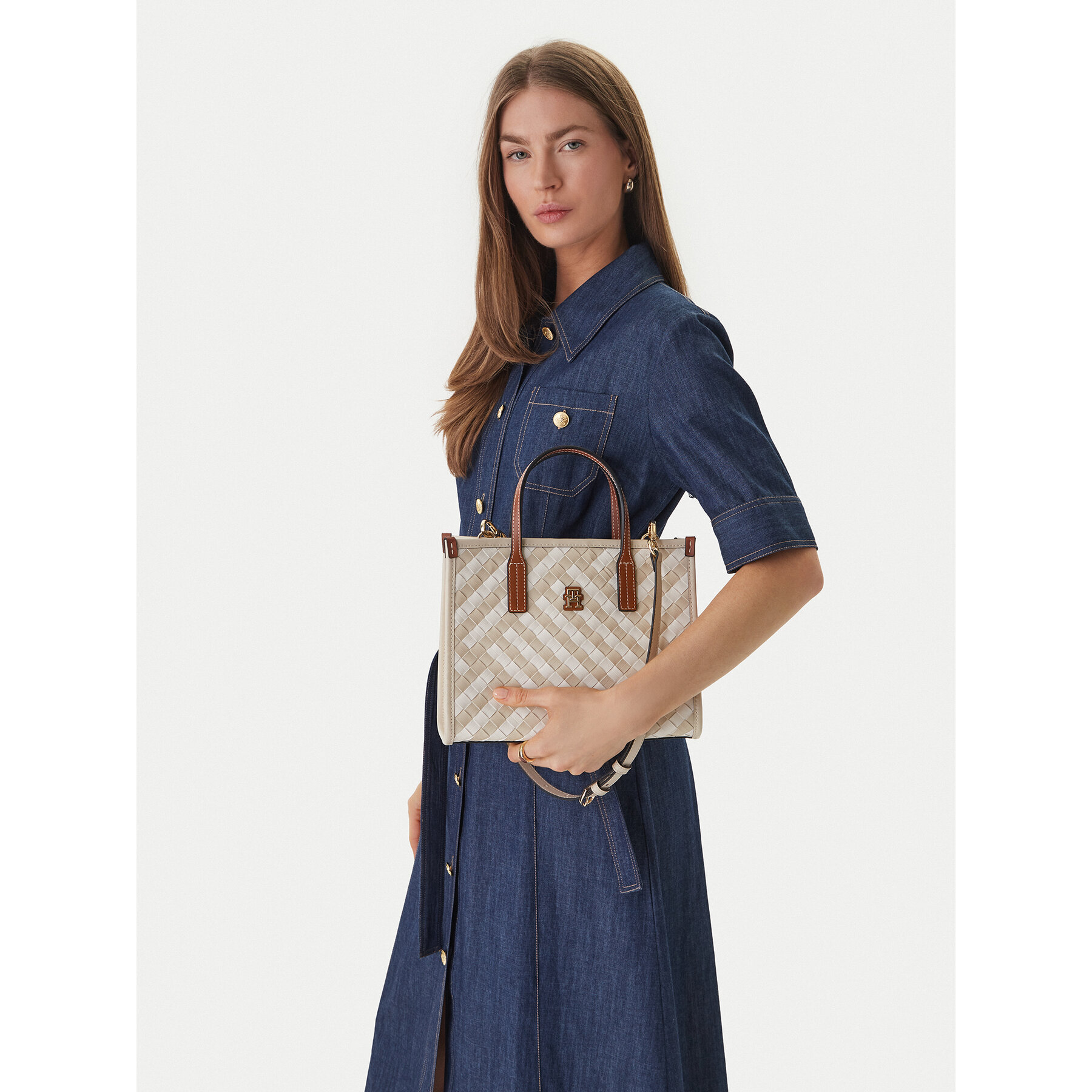 Ročna torba Tommy Hilfiger Th City Mini Tote AW0AW18393 Bež
