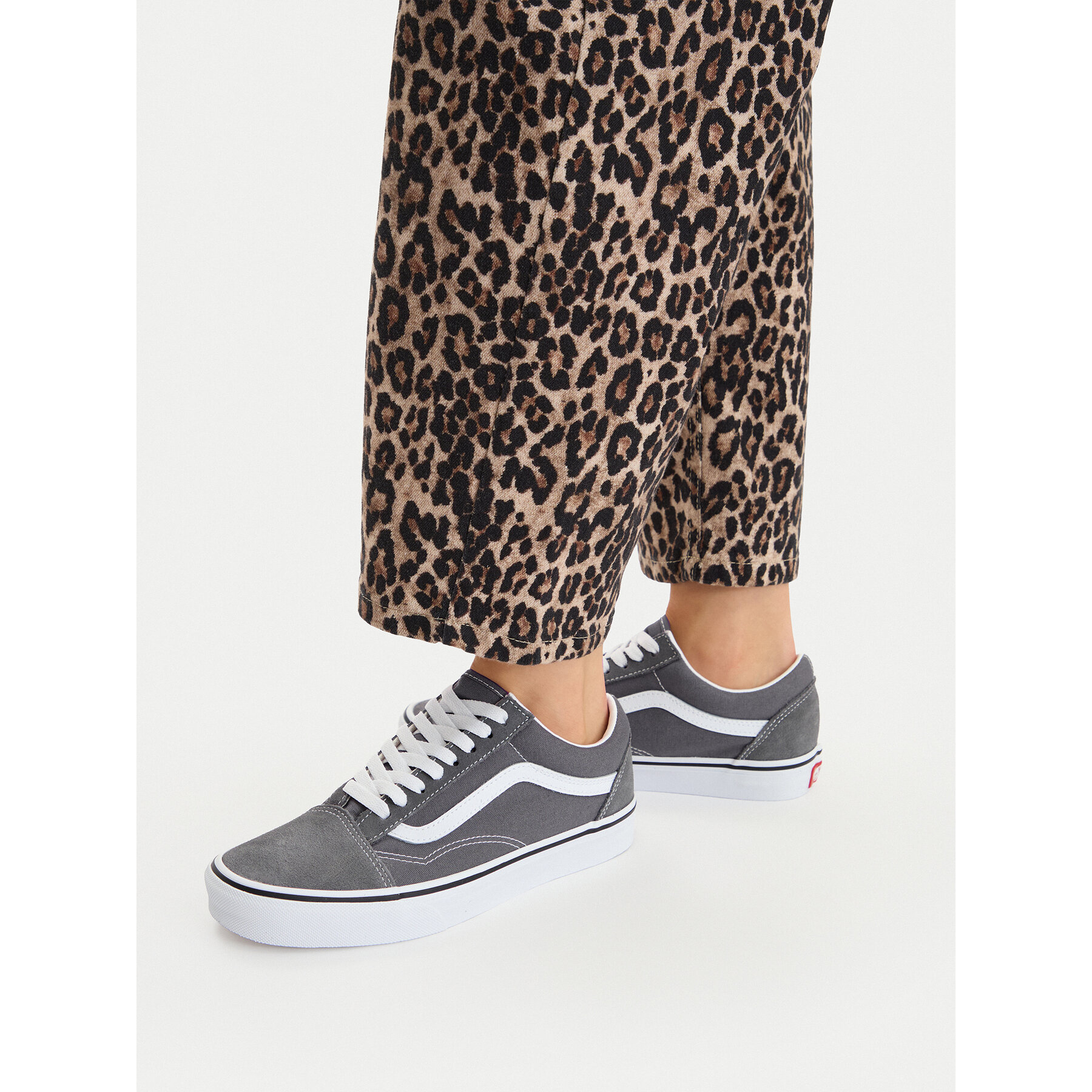 Teniși Vans Old Skool VN0A4BV51951 Gri