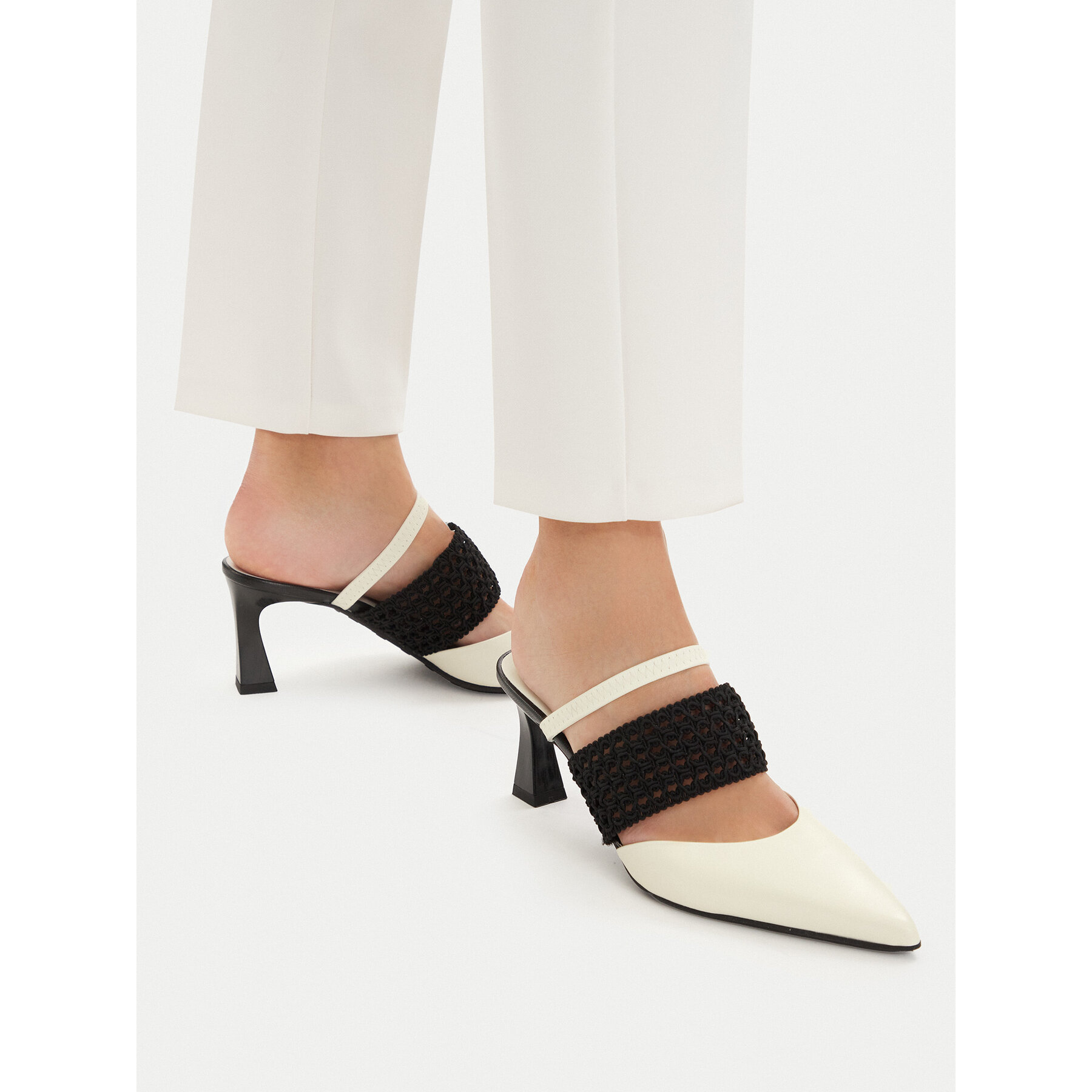 Pantofi pumps Hispanitas HV264779 C001 Bej