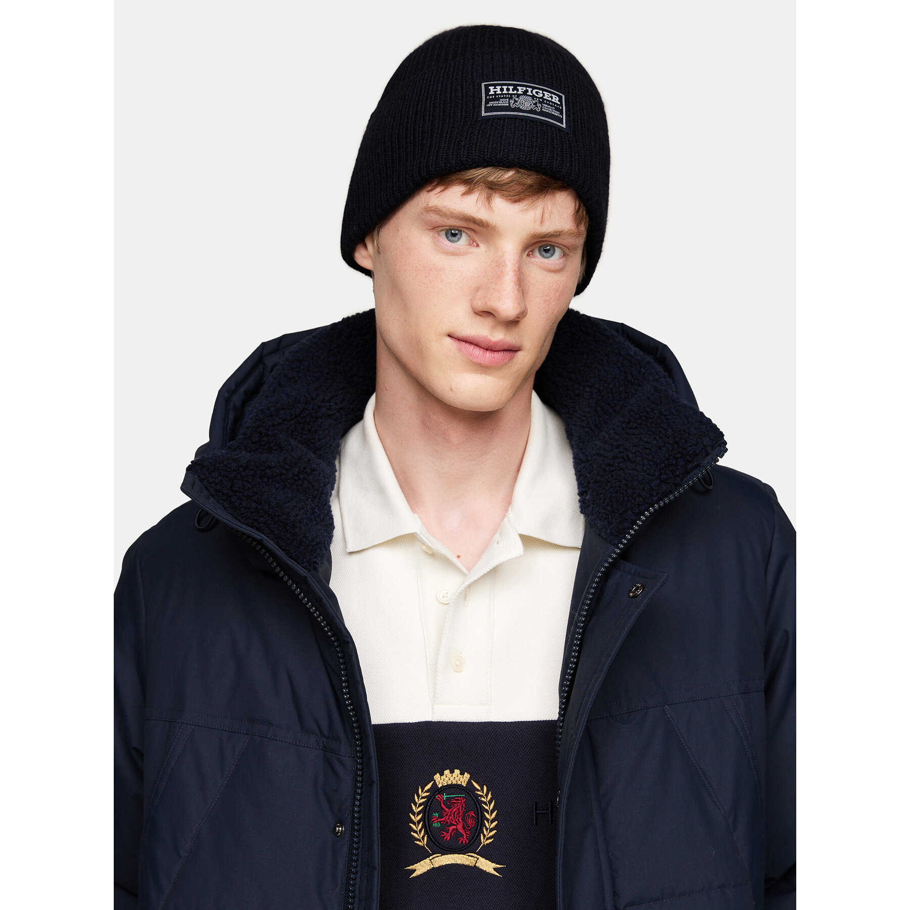 Gorro Tommy Hilfiger Monotype AM0AM12889 Azul marino