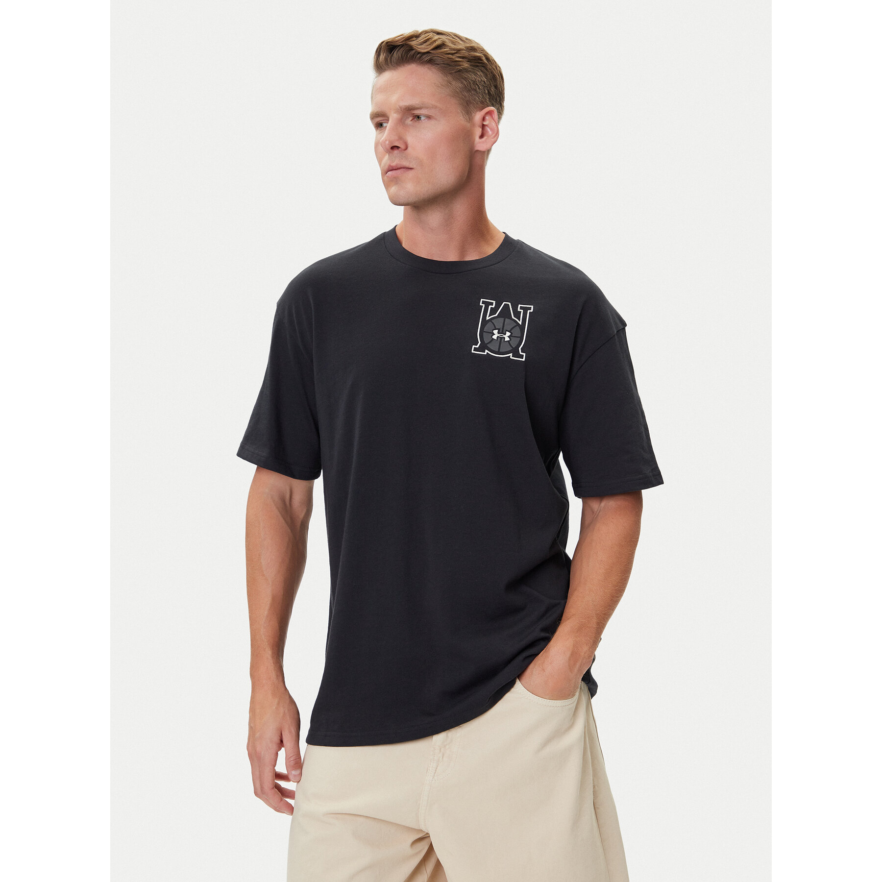 Under Armour T-shirt Hoops Courtside 6003686 Crna Oversize