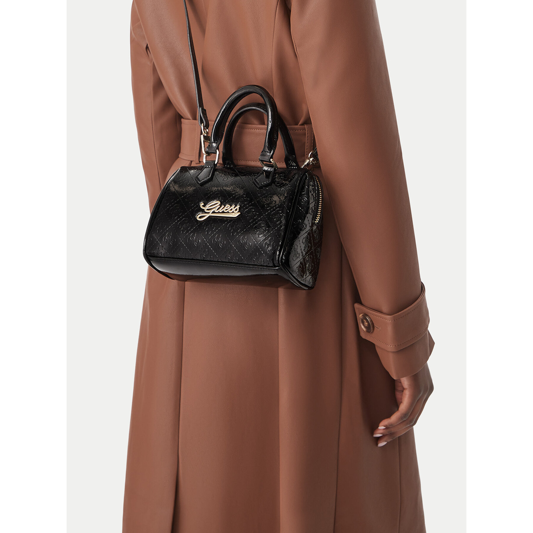 Kabelka Guess J6BZ09 W3976 Čierna