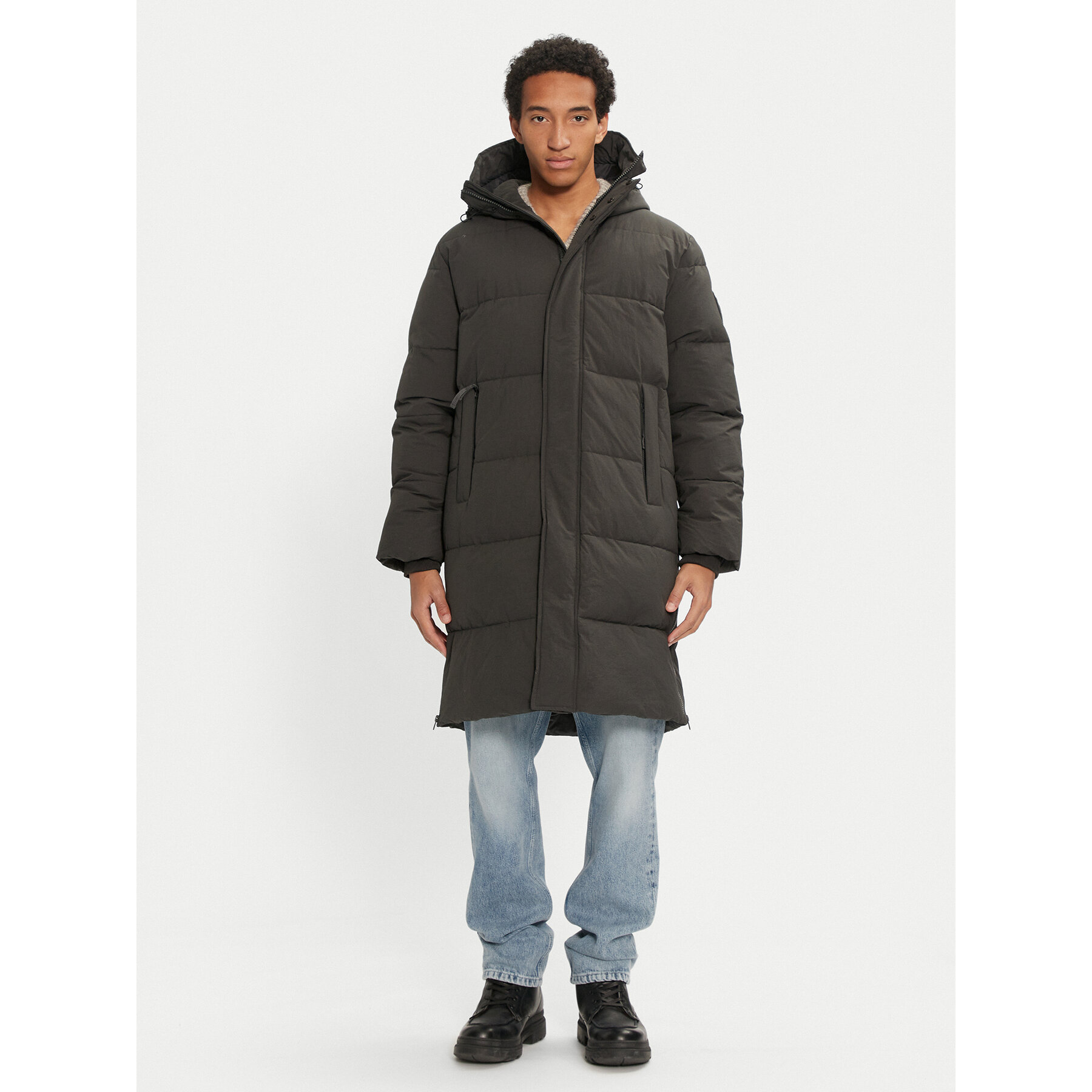 Mustang Winterjacke Leroy 1015611 Schwarz Regular Fit