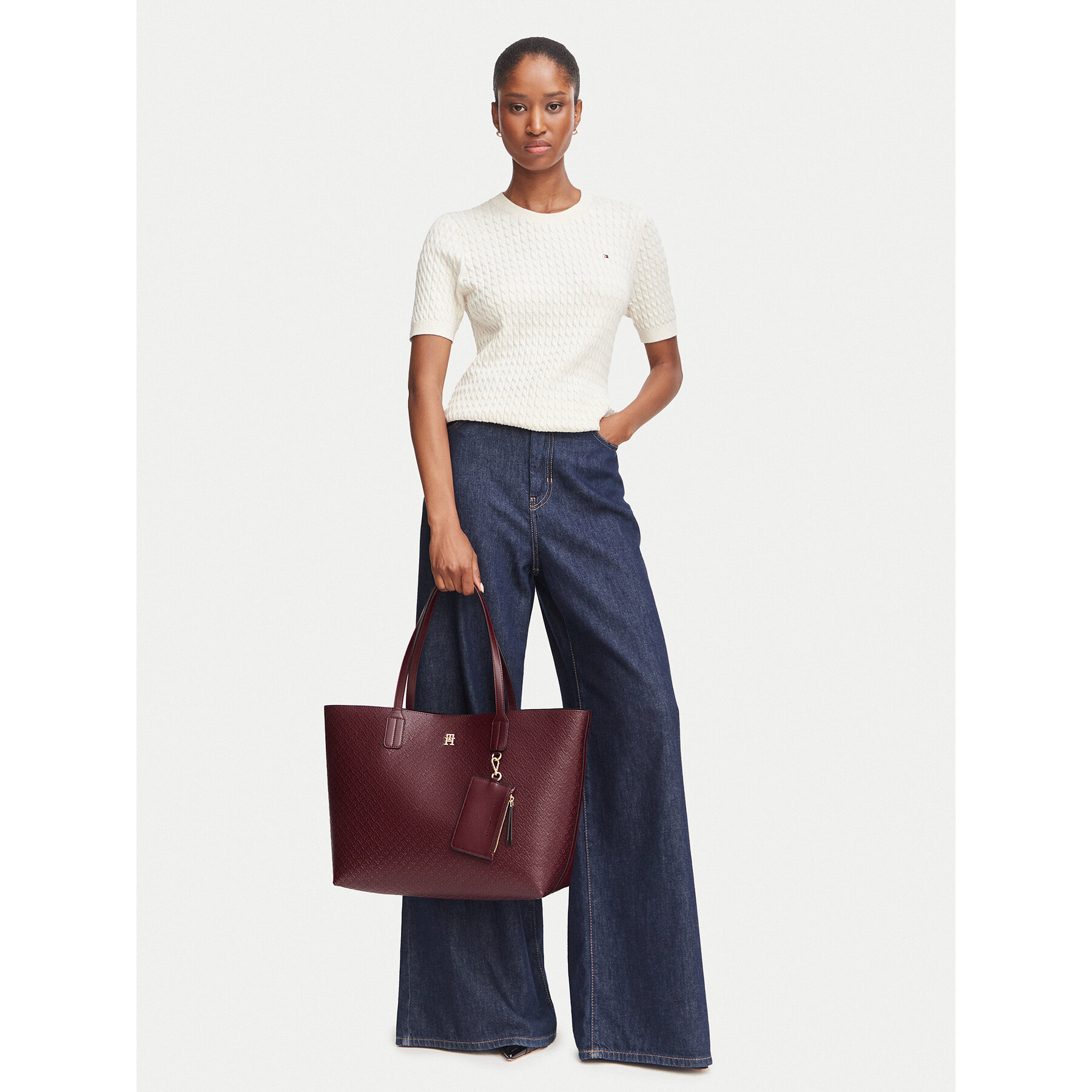 Дамска чанта Tommy Hilfiger Th Icon Tote Mono AW0AW19004 Бордо