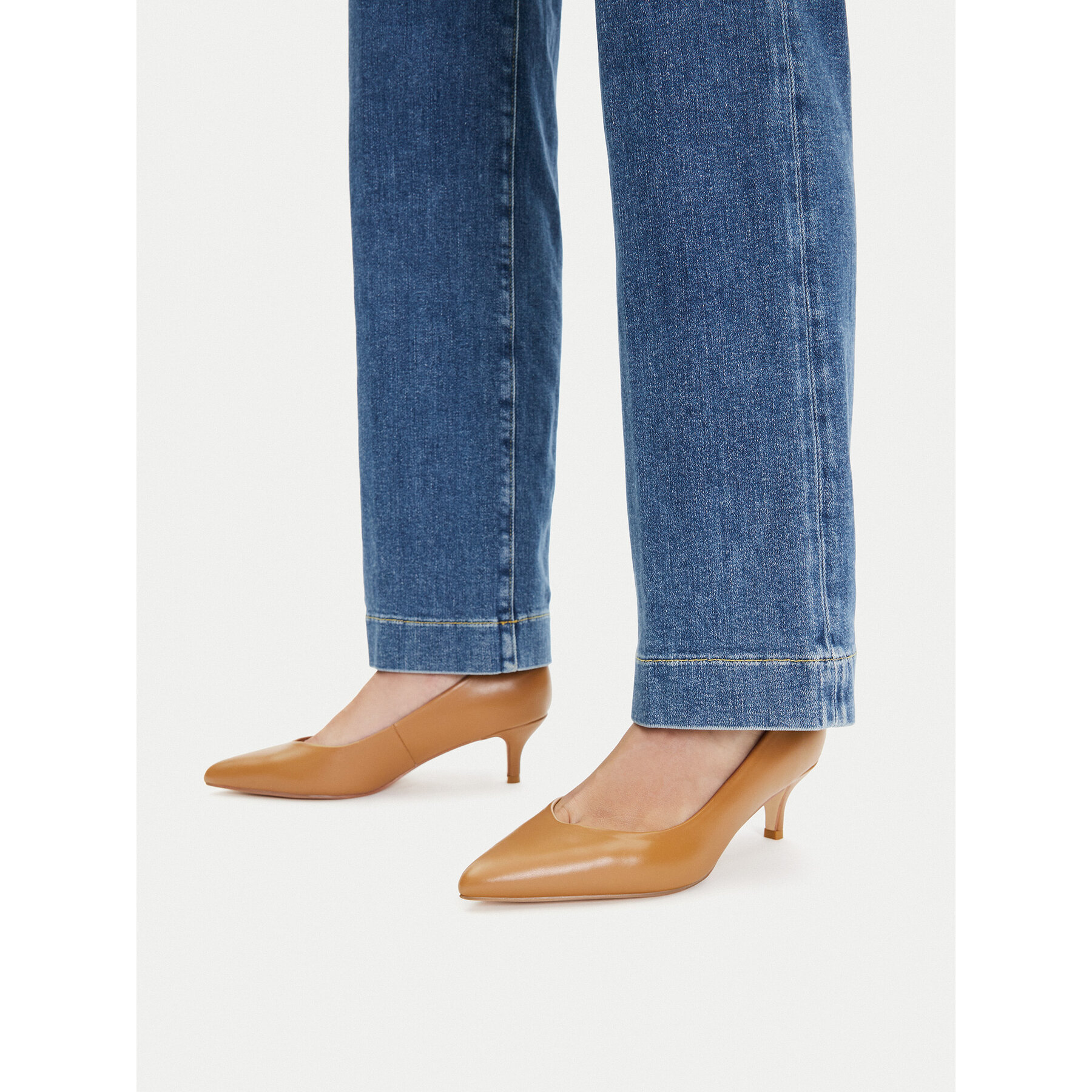 Pantofi pumps Lasocki CEO-HY7375-1 Maro