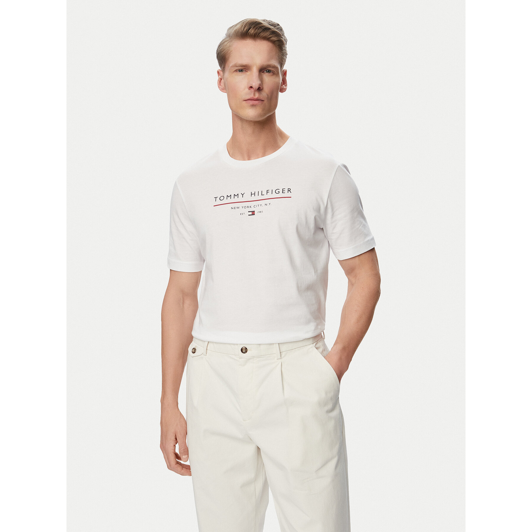 Tommy Hilfiger T-Shirt Brand Love MW0MW44359 Weiß Regular Fit