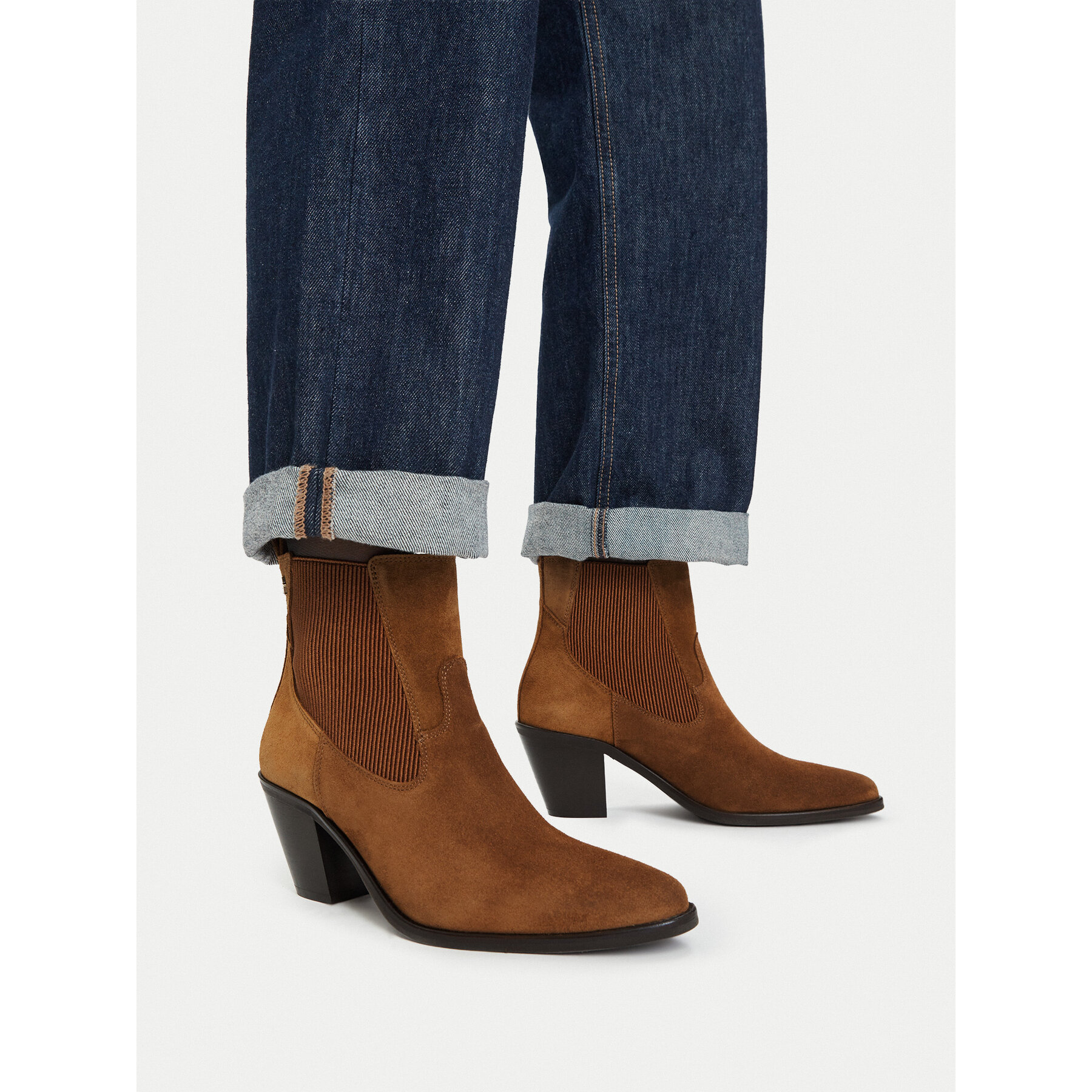 Tommy Hilfiger Μποτάκια Tommy Hilfiger Suede Western Chelsea Boot FW0FW09581 Καφέ