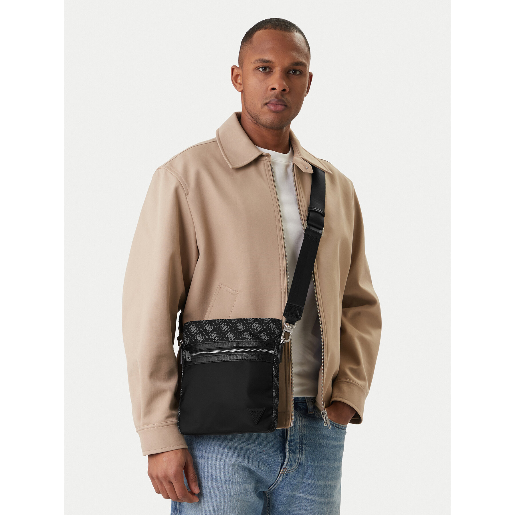 Geantă crossover Guess HMBENP P6123 Negru