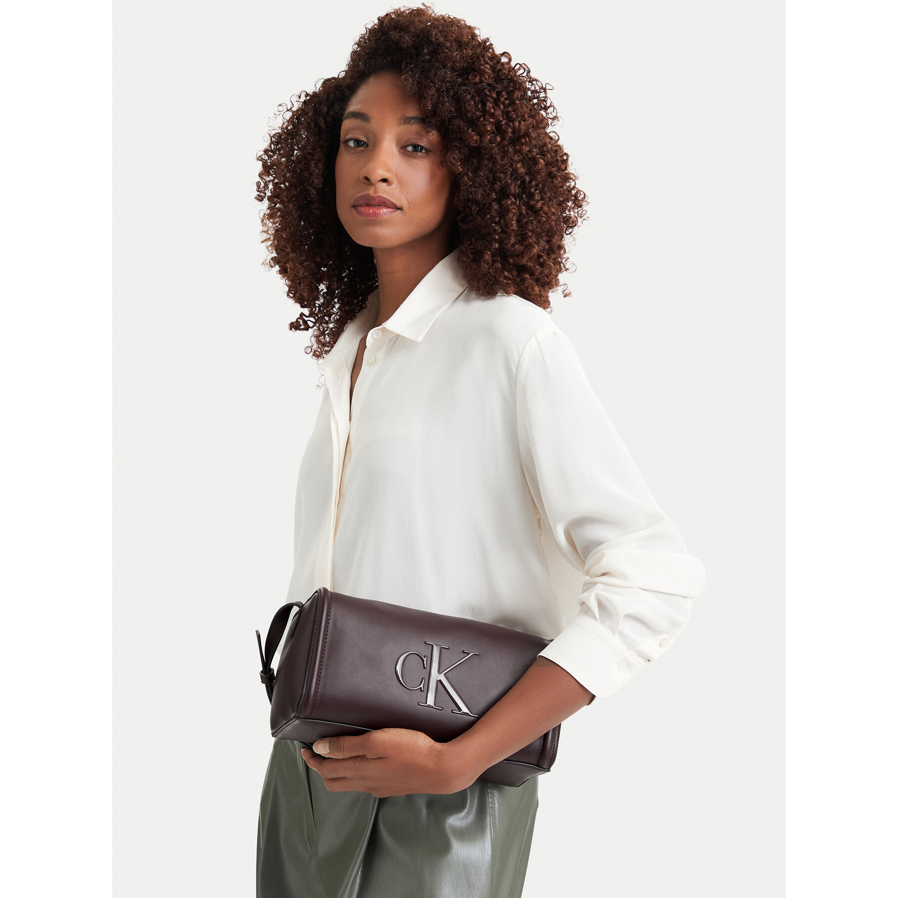 Ročna torba Calvin Klein Bold Ck Slouchy Shoulder Bag LV04F3894G Temno rjava