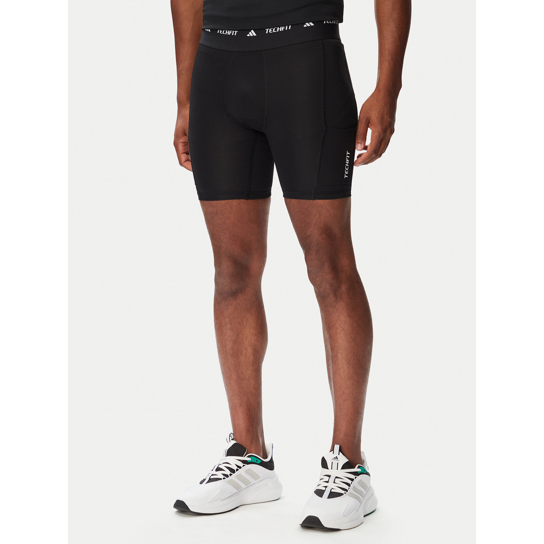adidas Sportshorts Techfit Hybrid KG1822 Schwarz Slim Fit