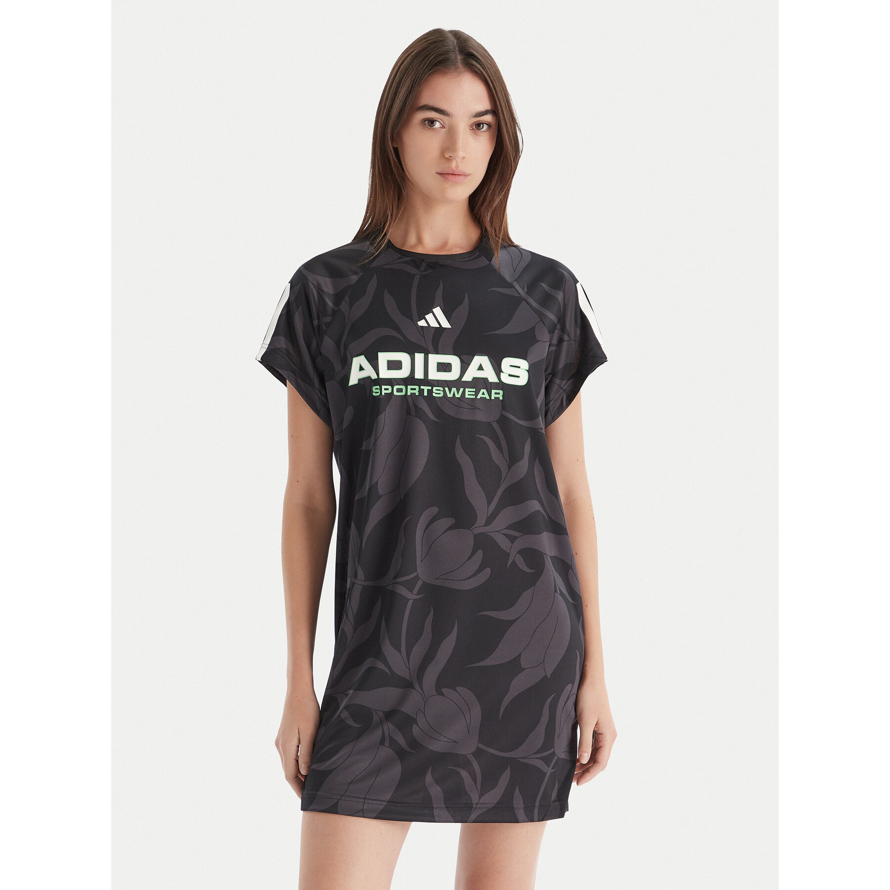 adidas Kleid für den Alltag Tiro x Common Goal Graphic JL7638 Schwarz Loose Fit