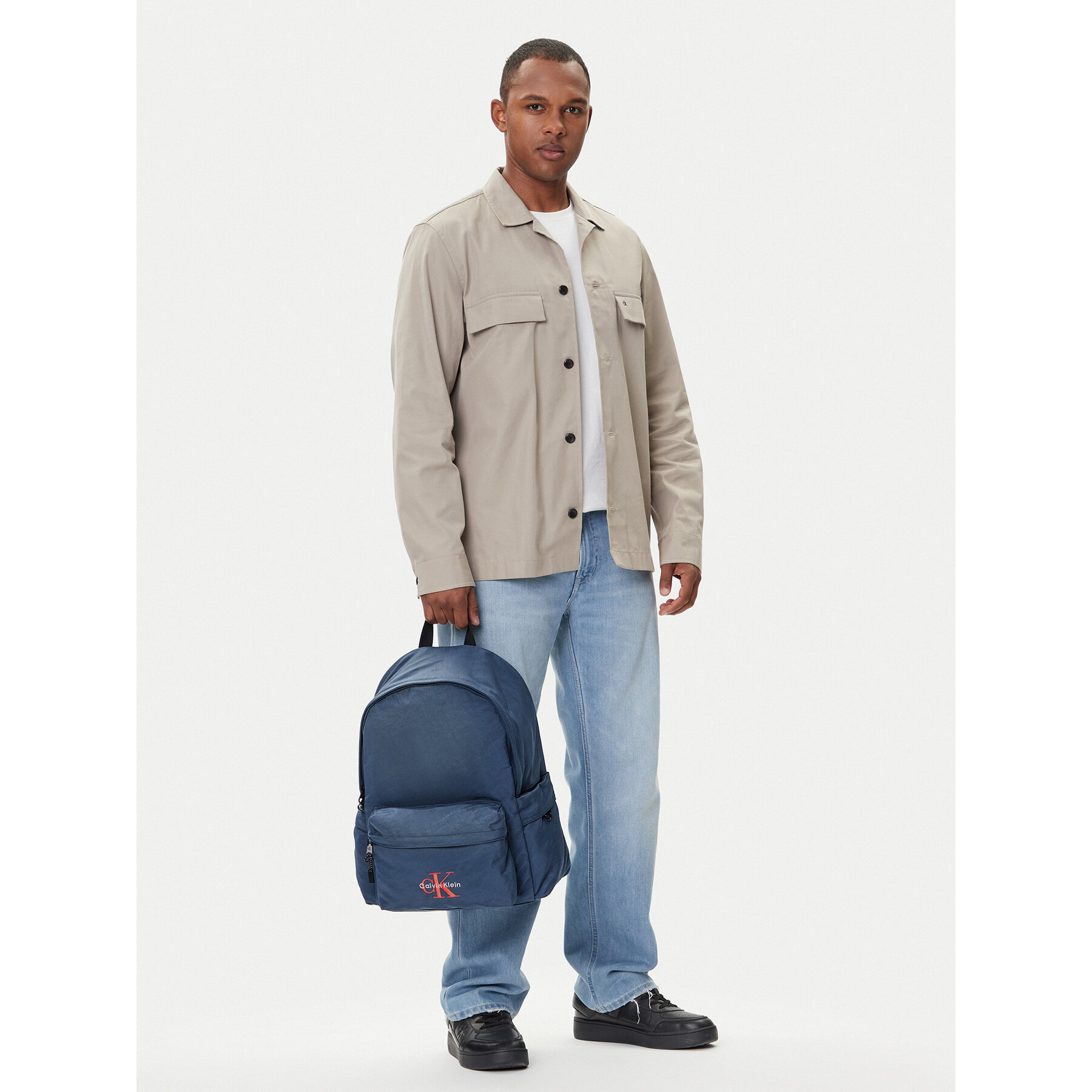 Nahrbtnik Calvin Klein Bold Round Backpack LV04D3114G Mornarsko modra