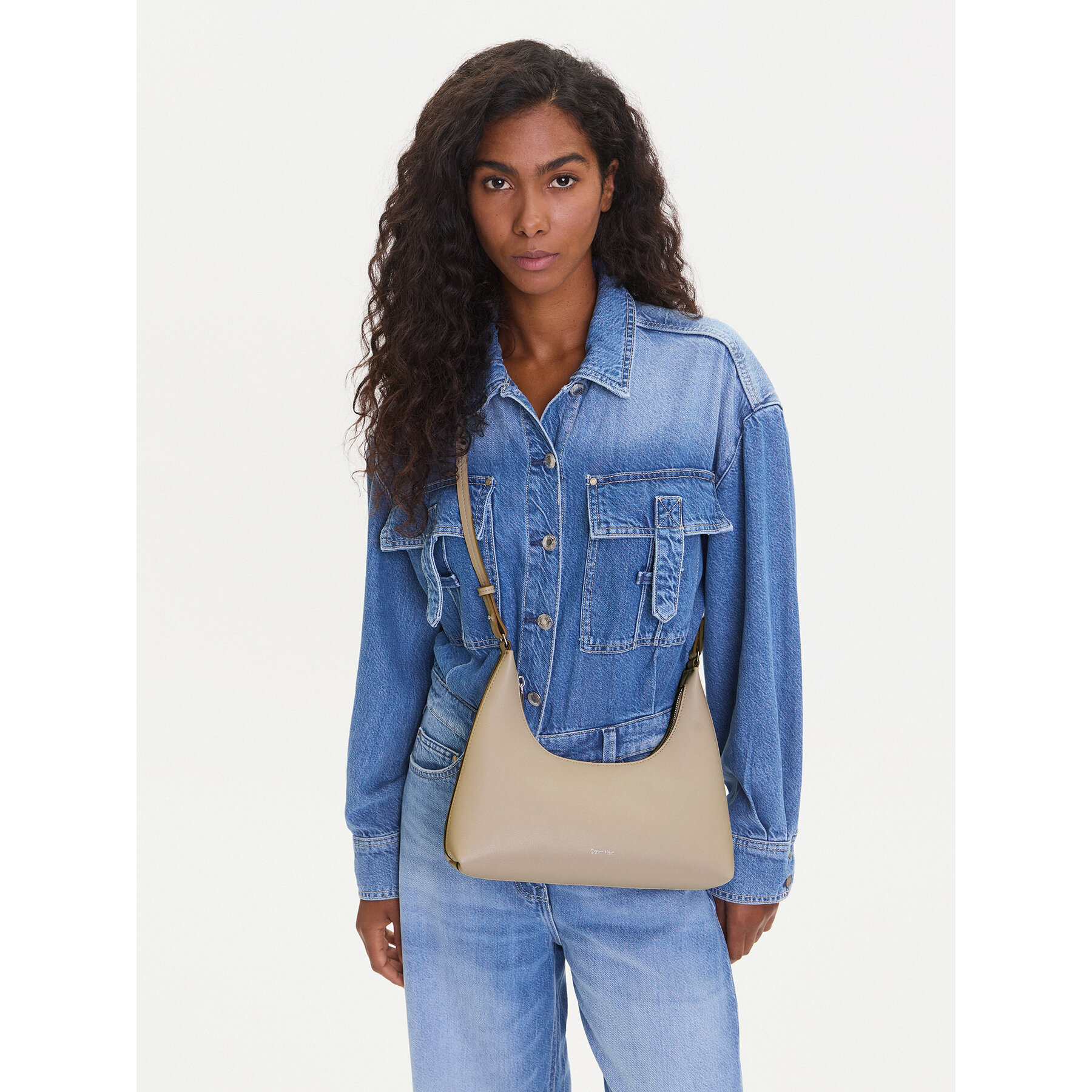 Дамска чанта Calvin Klein Foil Logo Conv Shou?Lder Bag LV04F3272G Бежов