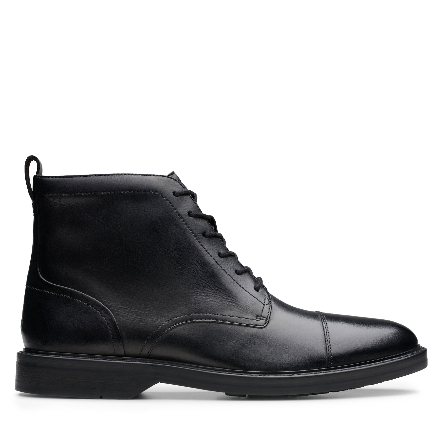 Kozačky Clarks Aldwin Cap 26179732 Černá