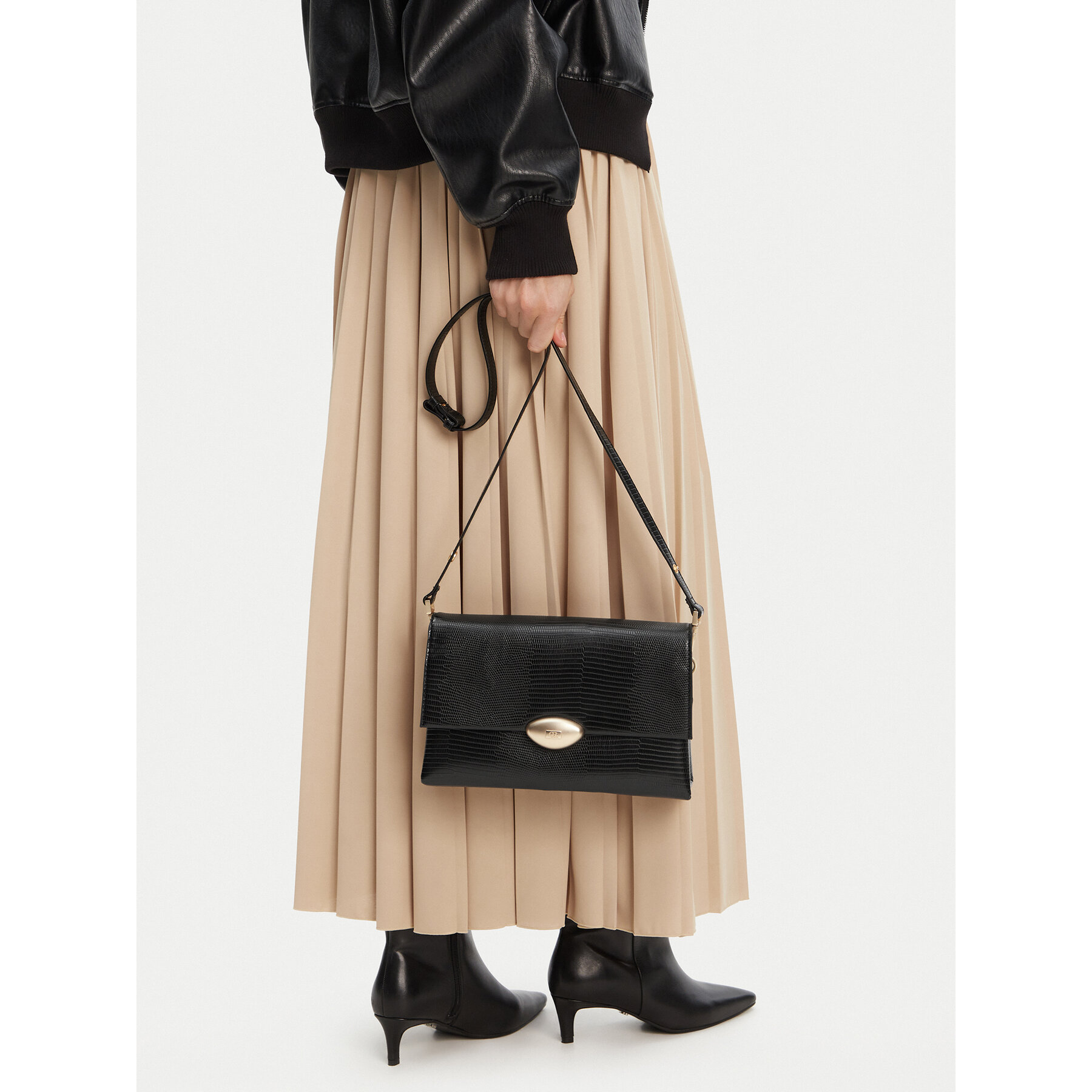 Дамска чанта Gino Rossi CEO-LAILA-KQ034 Черен