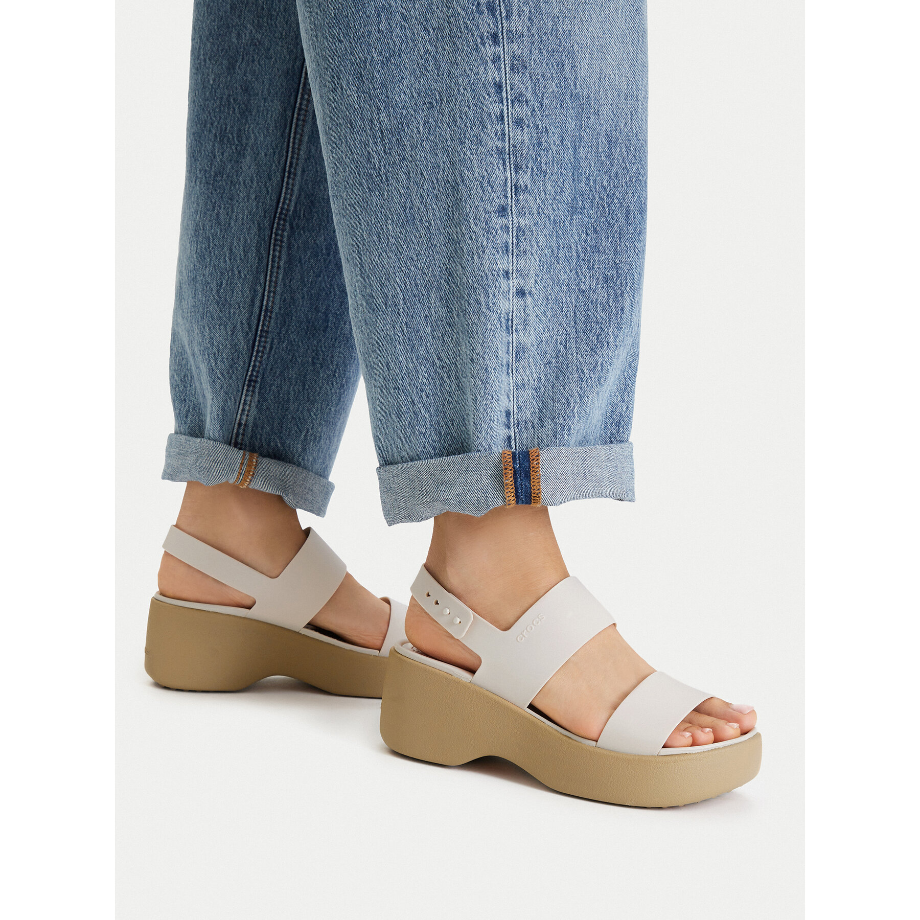 Сандали Crocs Brooklyn Sky Sandal 212250 Бежов