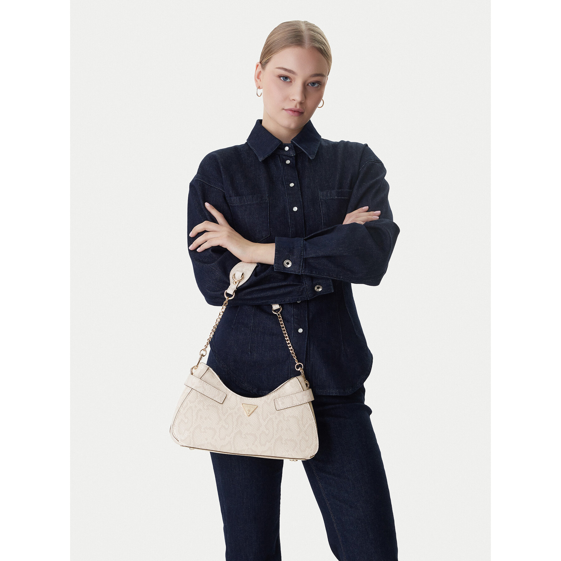 Дамска чанта Guess Serenova HWKG80 91180 Бежов