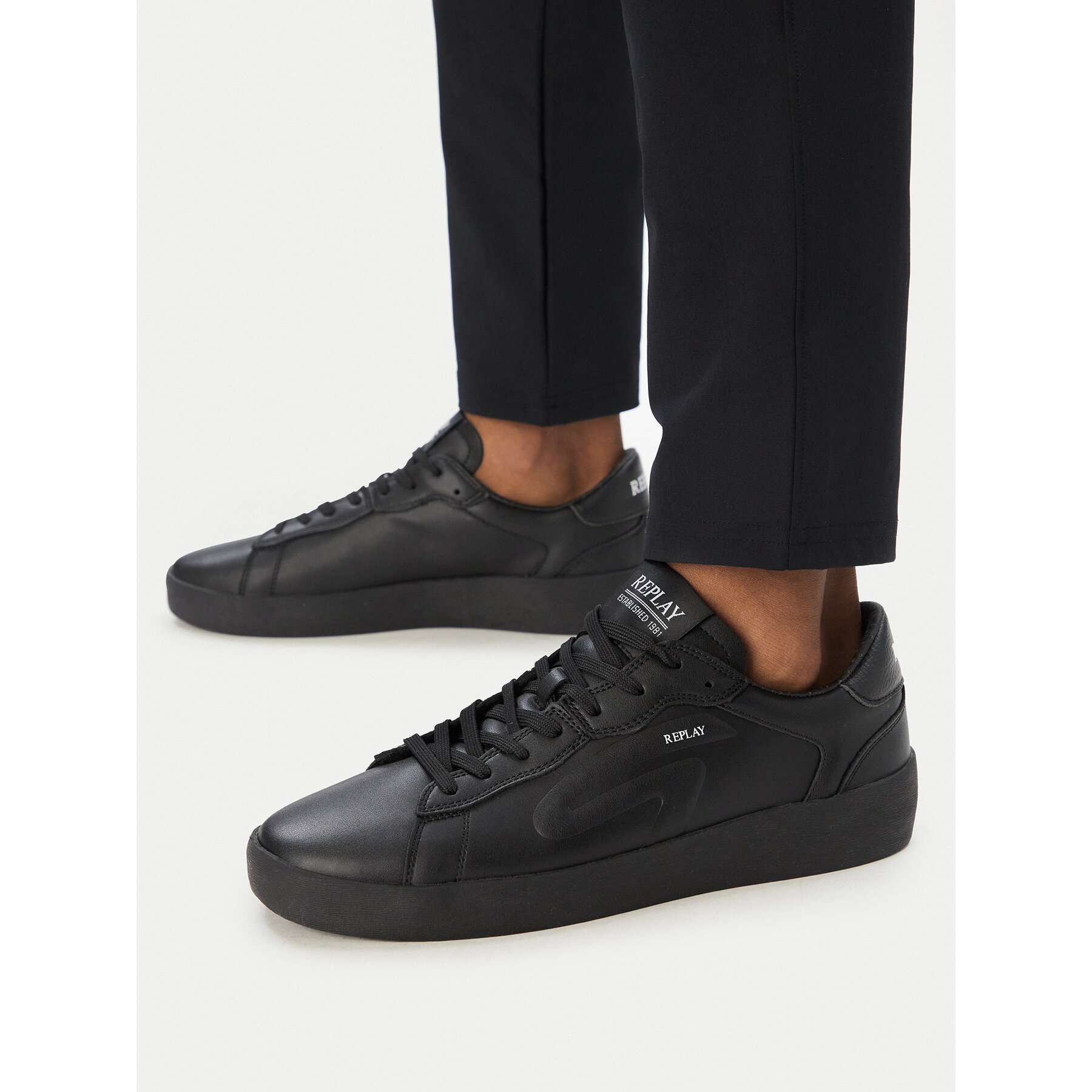 Sneakers REPLAY GMZA9 .000.C0206L Negru