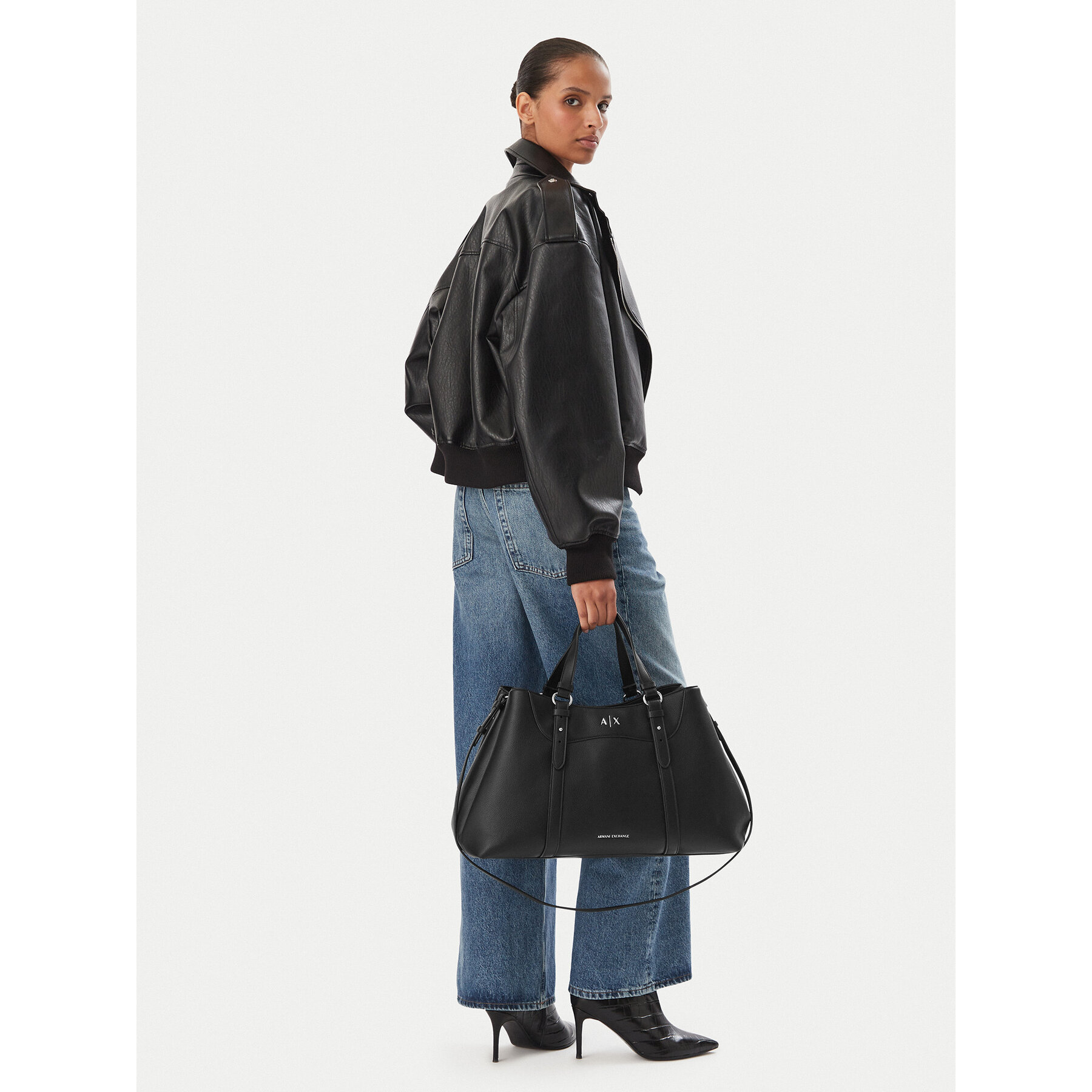 Geantă Armani Exchange XW003169 AF26578 UC001 Negru