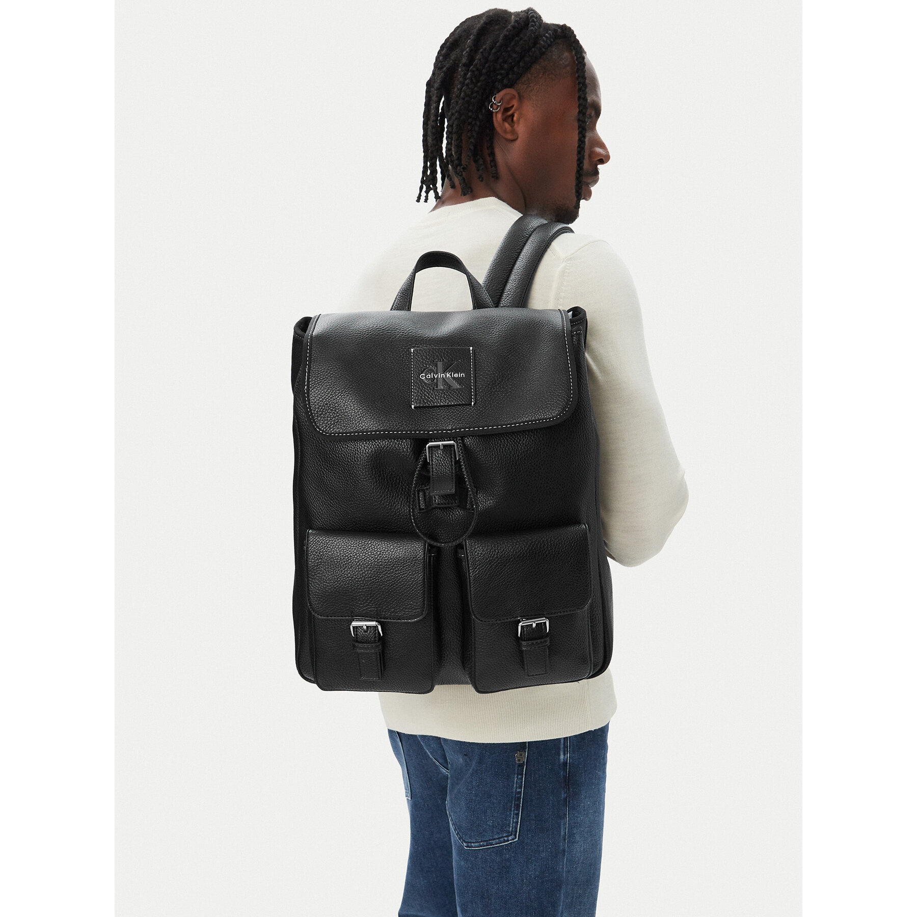 Nahrbtnik Calvin Klein Bold Pebble Flap Backpack LV04D3565G Črna