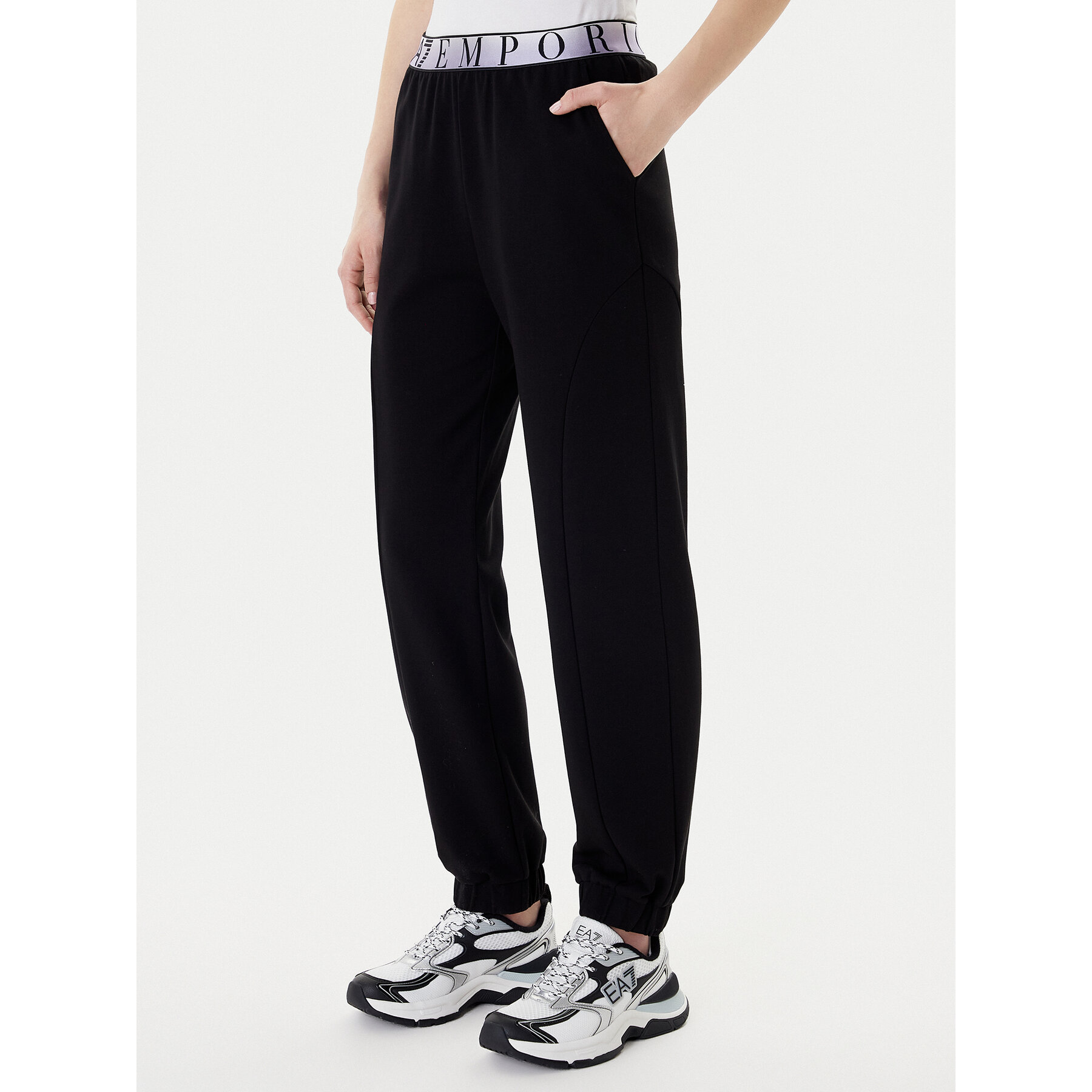 EA7 Emporio Armani Jogginghose 7W001154 AF12501 UC001 Schwarz Regular Fit