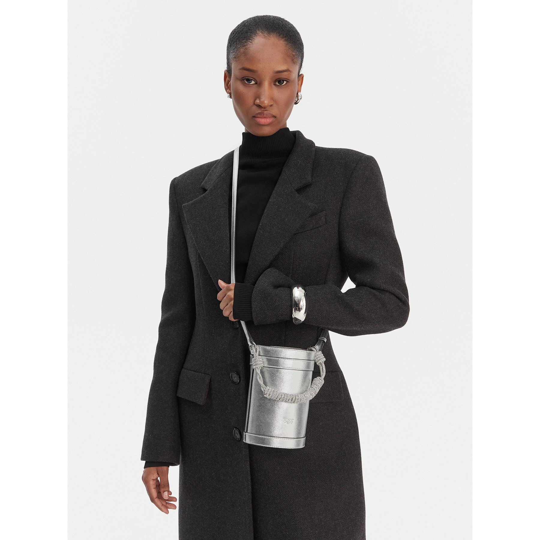 Geantă PINKO Mini Bucket Manico 25-26 PLTT 105910 Argintiu