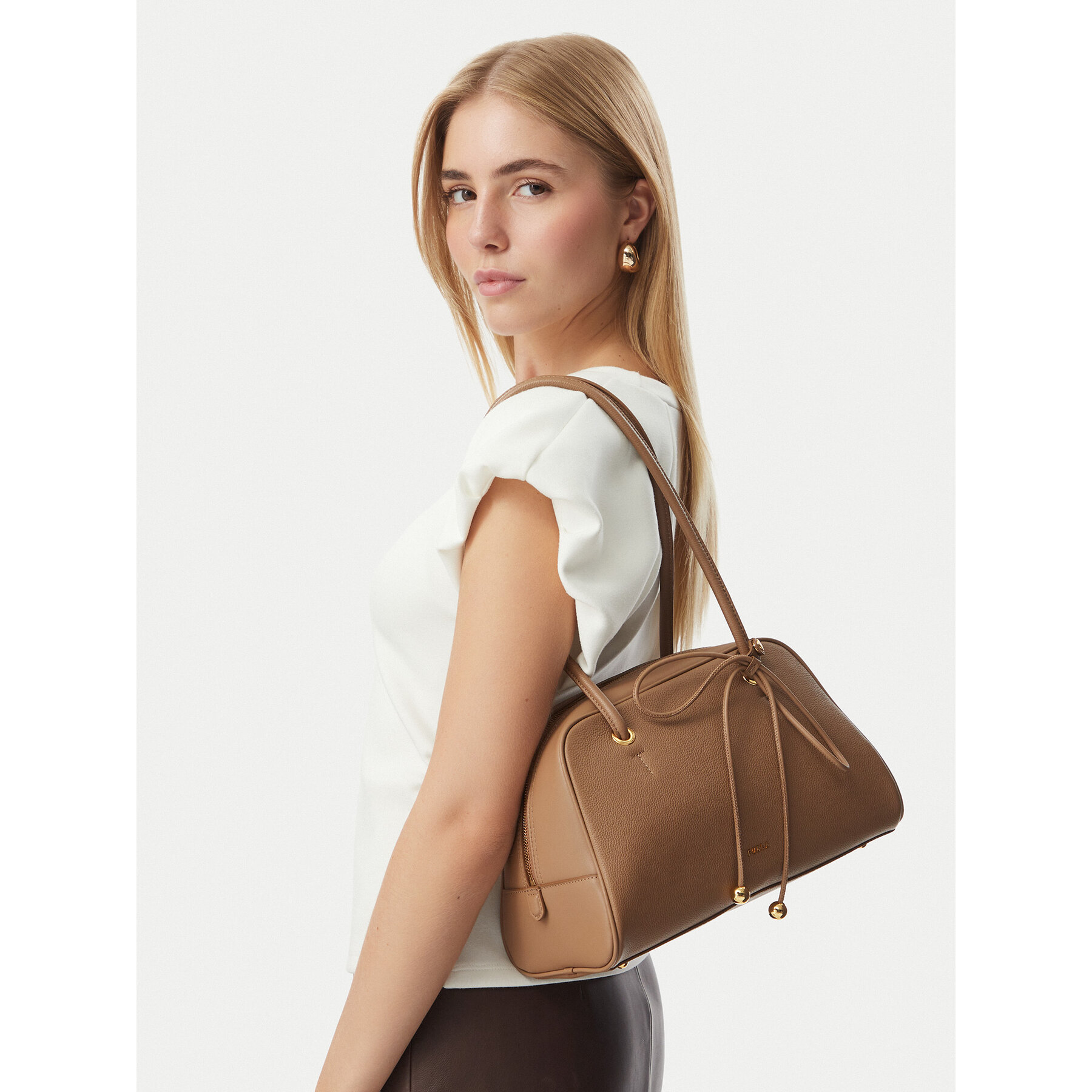 Torbica Furla Poppy M Shoulder Bag WB02109 BX4573 4489S Bež