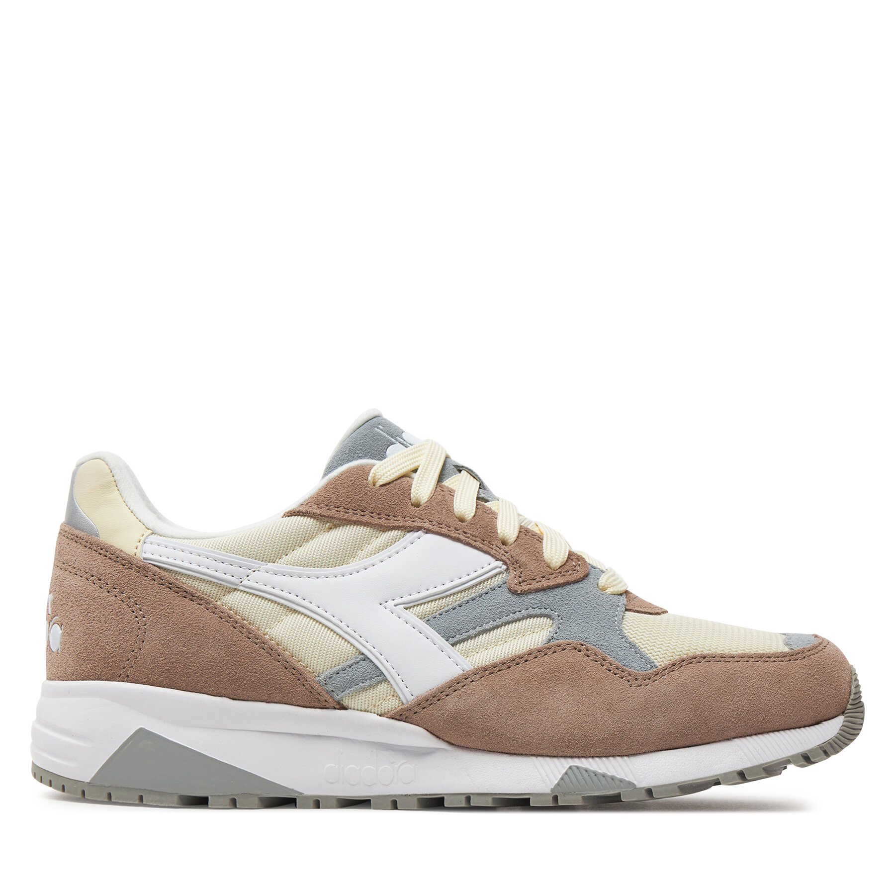Zapatillas Diadora N902 501.178559-C7240 Marrón