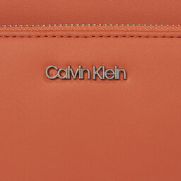 

Сумка Calvin Klein Ck Must Camera Bag W/Pckt Lg K60K608410 Autumn Leaf GAP, Коричневий