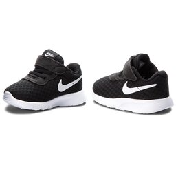 

Взуття Nike, Чорний