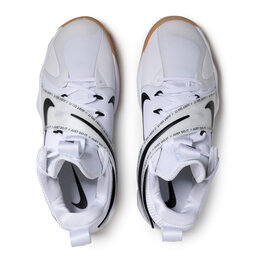 

Взуття Nike, Білий